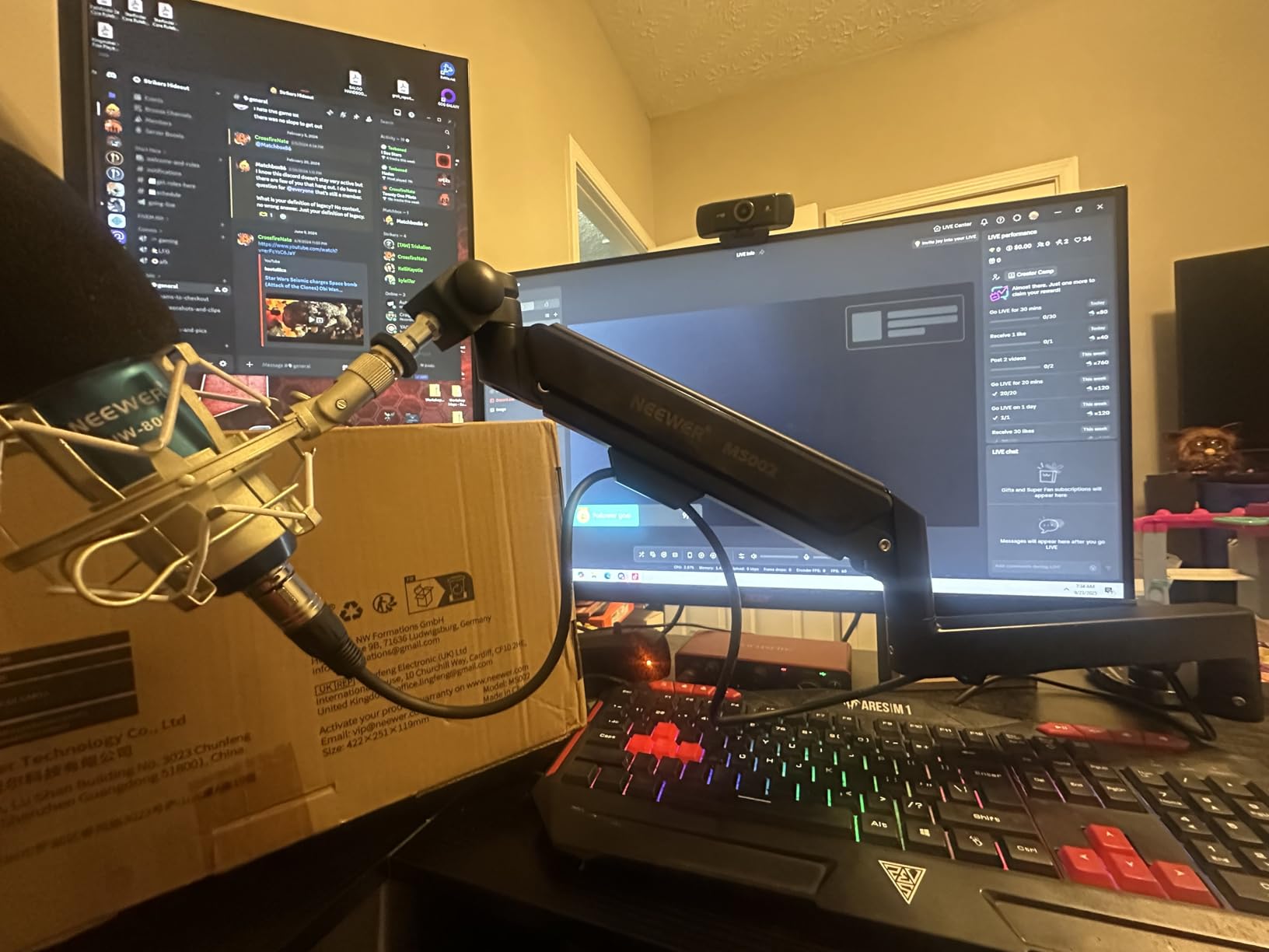 NEEWER Low Profile Mic Arm Desk Mount, with Pneumatic Damping, 360°, MS002 customer photo 1