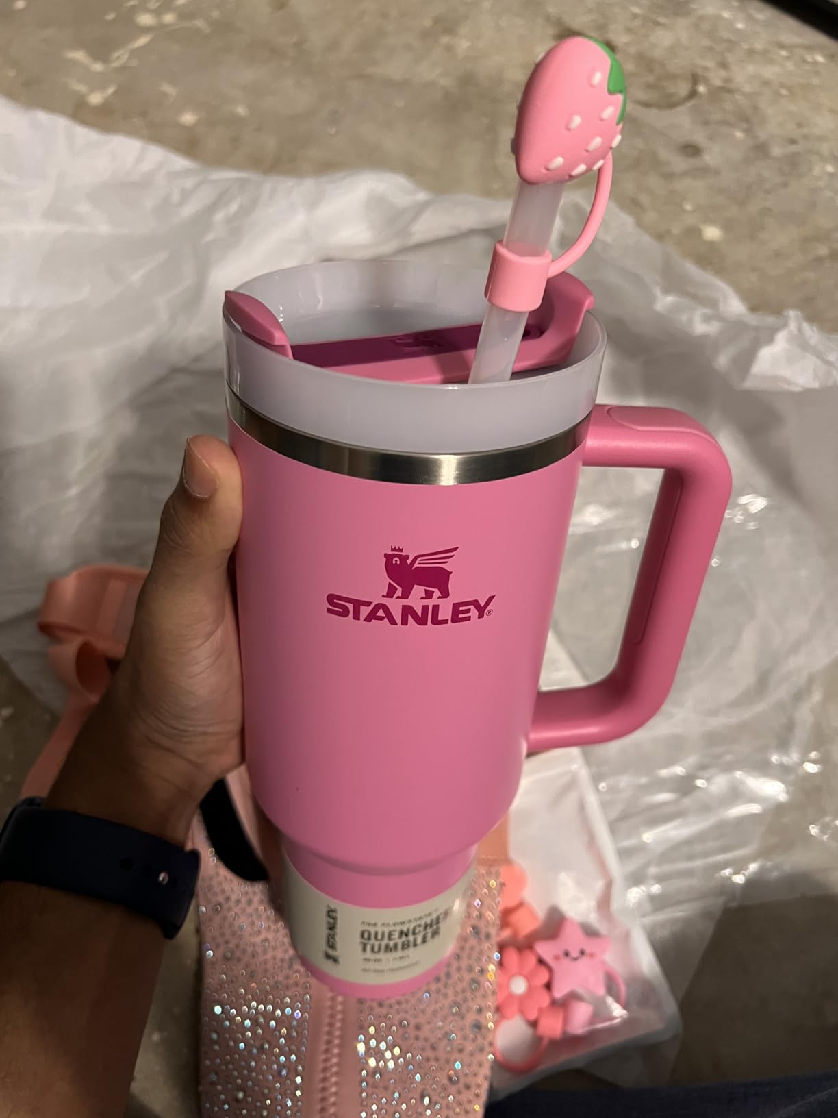 STANLEY Quencher H2.0 Tumbler with Handle and Straw 30 oz | Flowstate 3-Position Lid | Cup Holder Compatible for Travel | Insulated Stainless Steel Cup | BPA-Free | Rose Quartz 2.0 customer photo 1