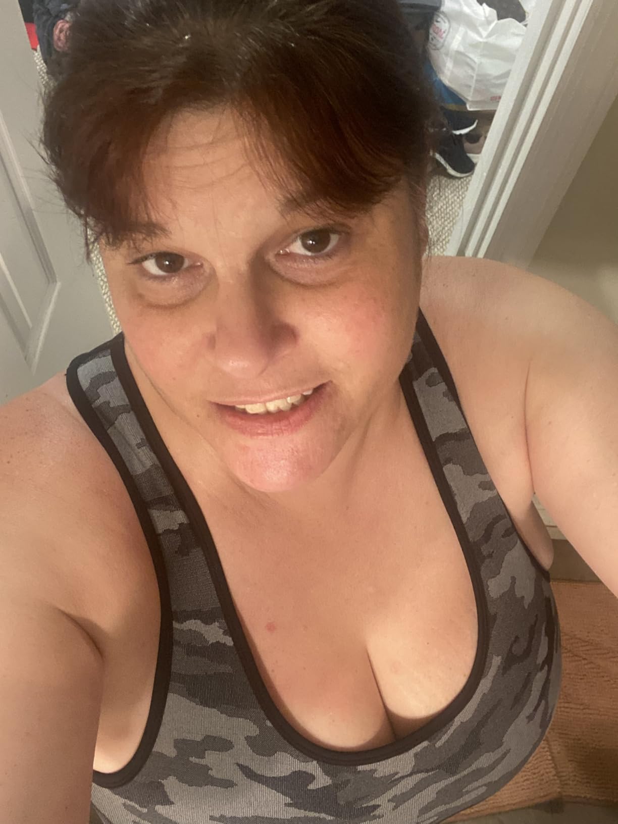 Women's New Balance Seamless Sports Bra customer photo 1