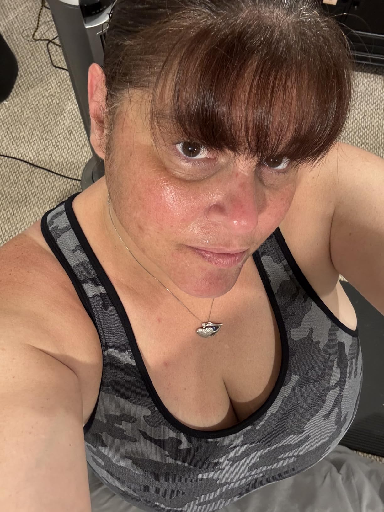 Women's New Balance Seamless Sports Bra customer photo 2