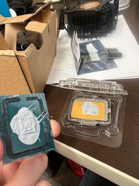 Intel Core i3-14100F Desktop Processor 4 cores (4 P-cores + 0 E-cores) up to 4.7 GHz customer photo 2