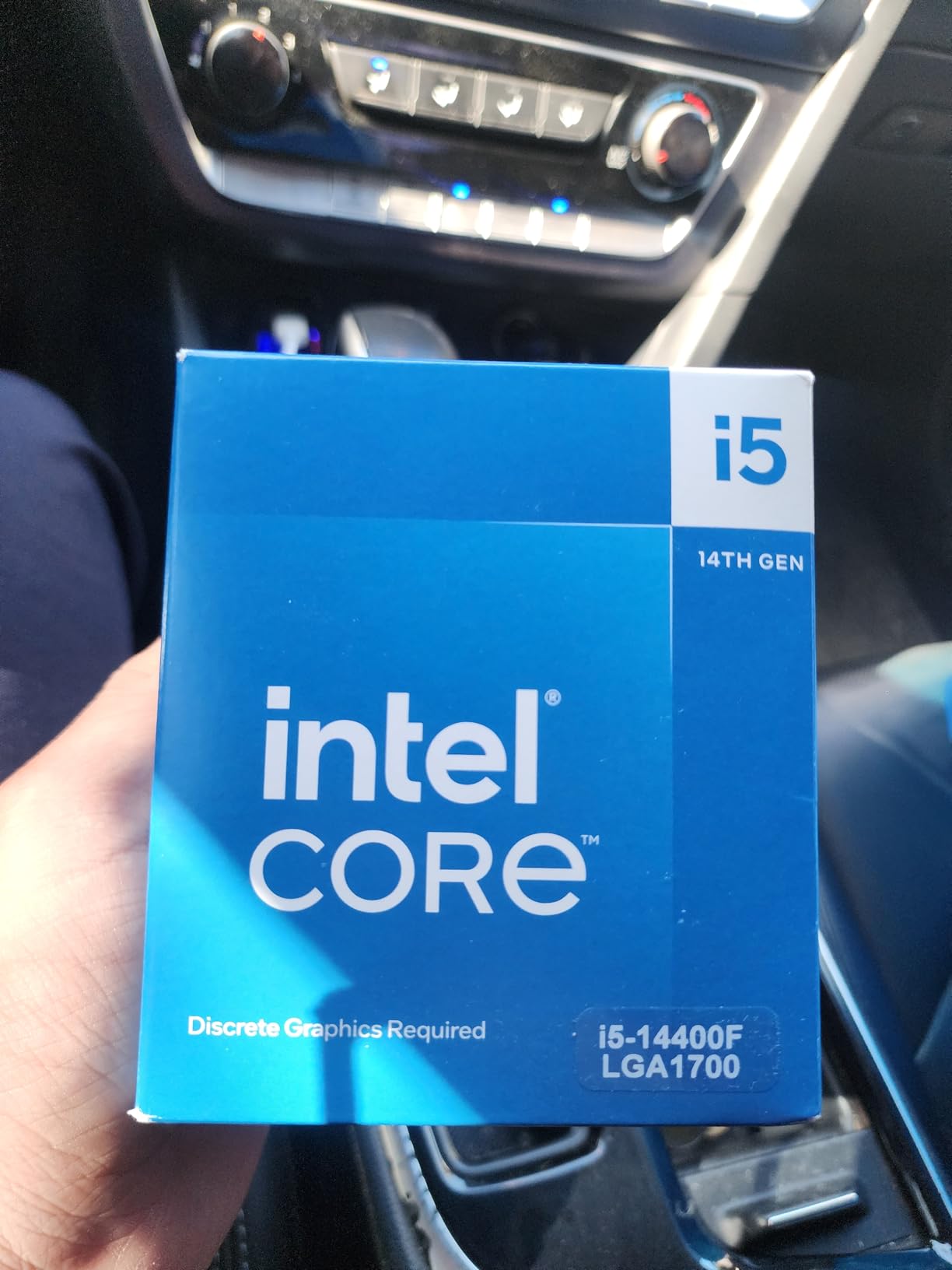 Intel Core i5-14400F Desktop Processor 10 cores (6 P-cores + 4 E-cores) up to 4.7 GHz customer photo 1