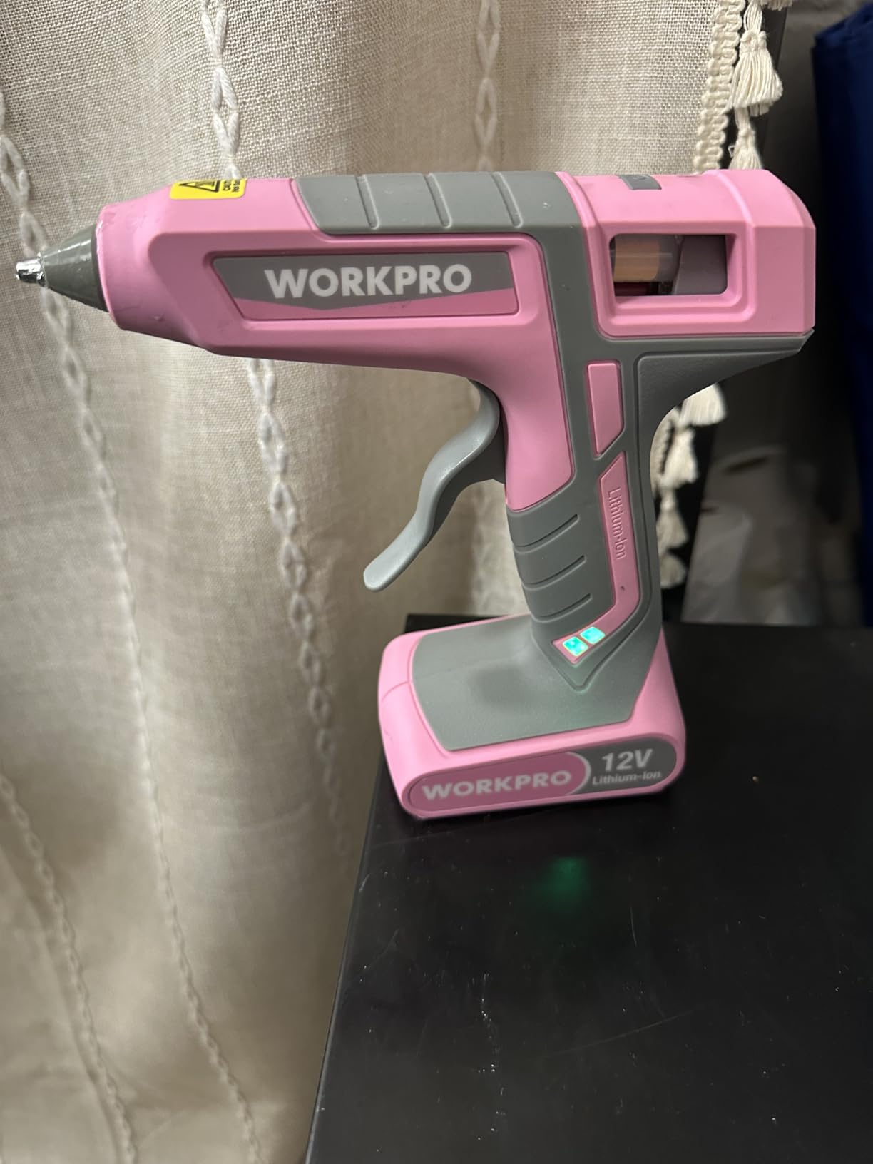 WORKPRO 12V Cordless Full-Size Hot Melt Glue Gun, Fast Preheating | Includes 15 Full-Size Glue Sticks, Auto Power-Off, Ideal for DIY, Repairs & Crafts customer photo 2