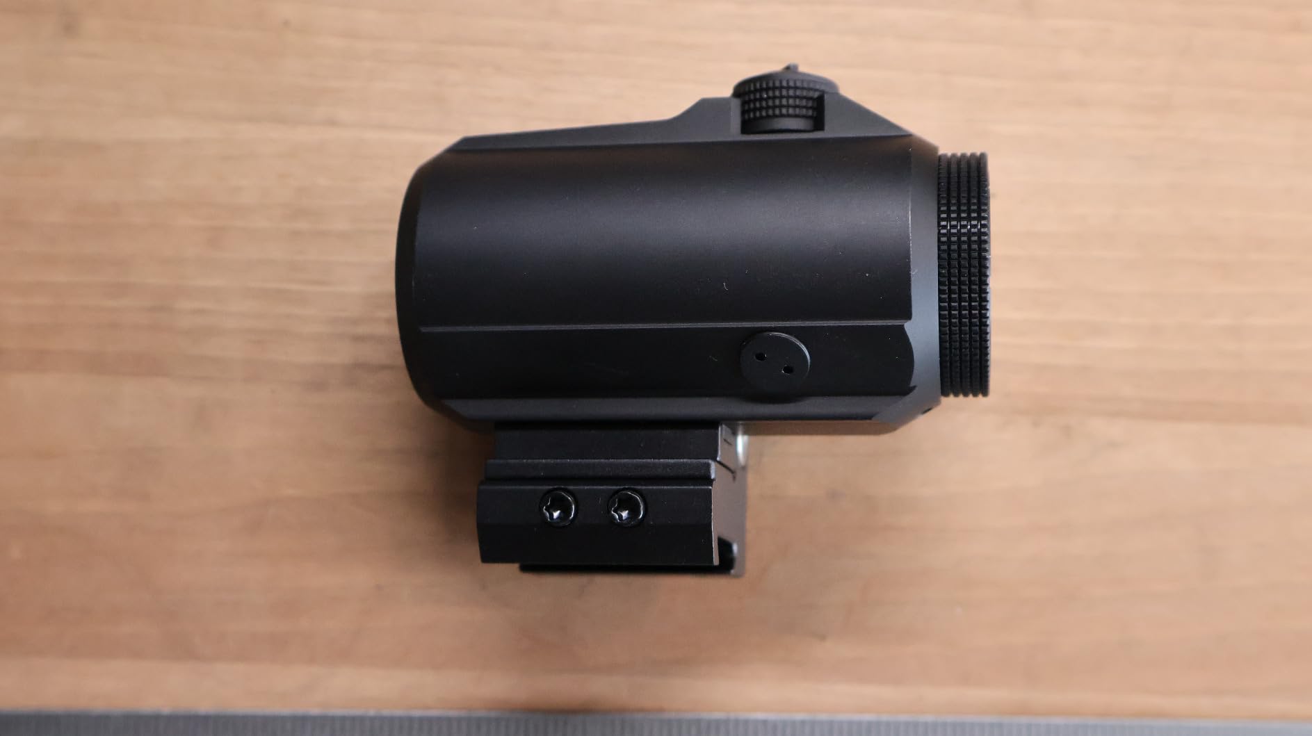 Monstrum Ghost G3 4X Magnifier with Flip-to-Side Mount customer photo 1