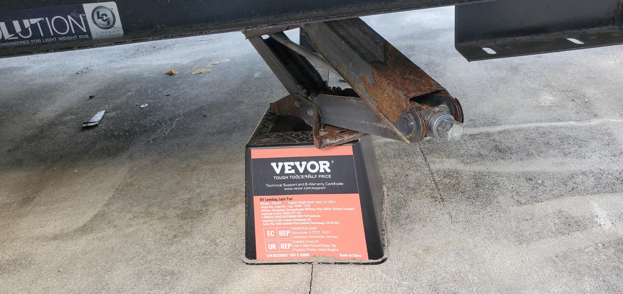 VEVOR Trailer Jack Block, 6000 lbs Capacity per RV Leveling Block, Polypropylene RV Camper Stabilizer Blocks, RV Travel Accessories Use for Any Tongue Jack, Post, Foot, 5th Wheels, 4-Pack customer photo 2