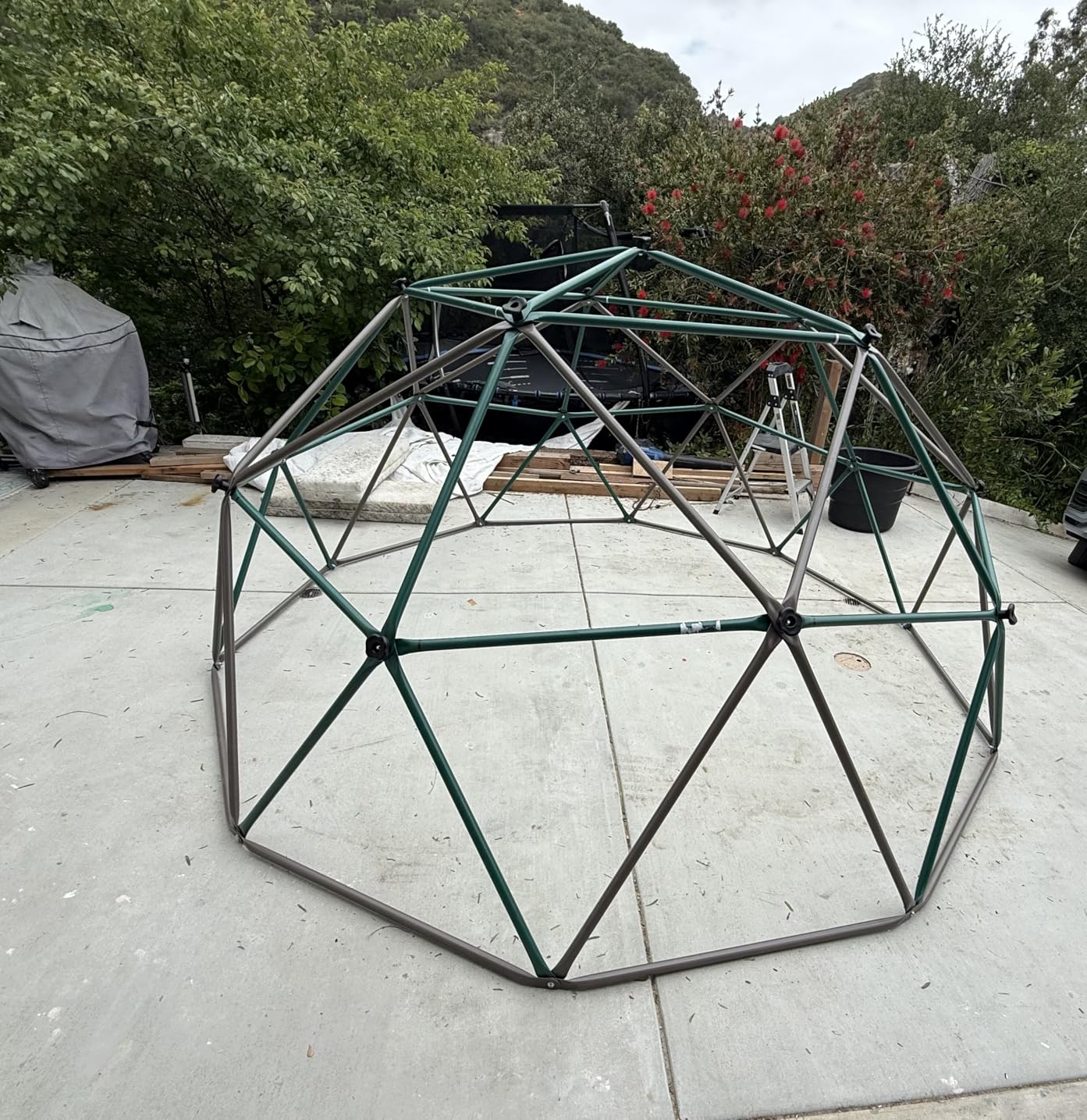 10 ft Climbing Dome Swing Set with Saucer Swing for Kids 3-12 | Jungle Gym for Kids Outdoor Backyard, Supports 800lbs, 3D Setup Video, Rust-Resistant Outdoor Playset, Moveable for Mowing customer photo 1