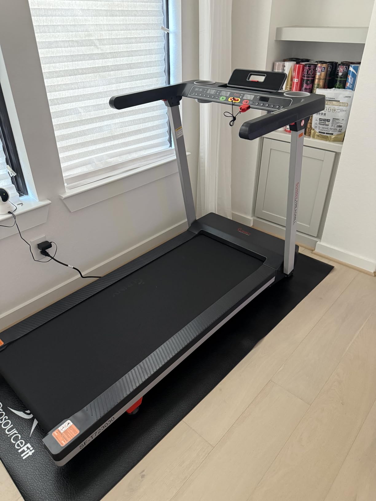 Sunny Health & Fitness Fully Assembled Auto Incline Treadmill for Home Gym customer photo 2