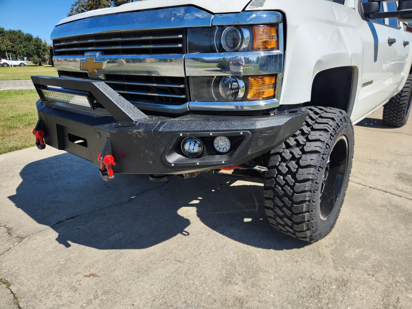 YZONA Front Bumper Compatible with Silverado 2500 3500 HD 2015-2019 Black | Winch Plate, 5 LED Lights, License Bracket, Sensor Mounting Holes & Steel D-Rings customer photo 2