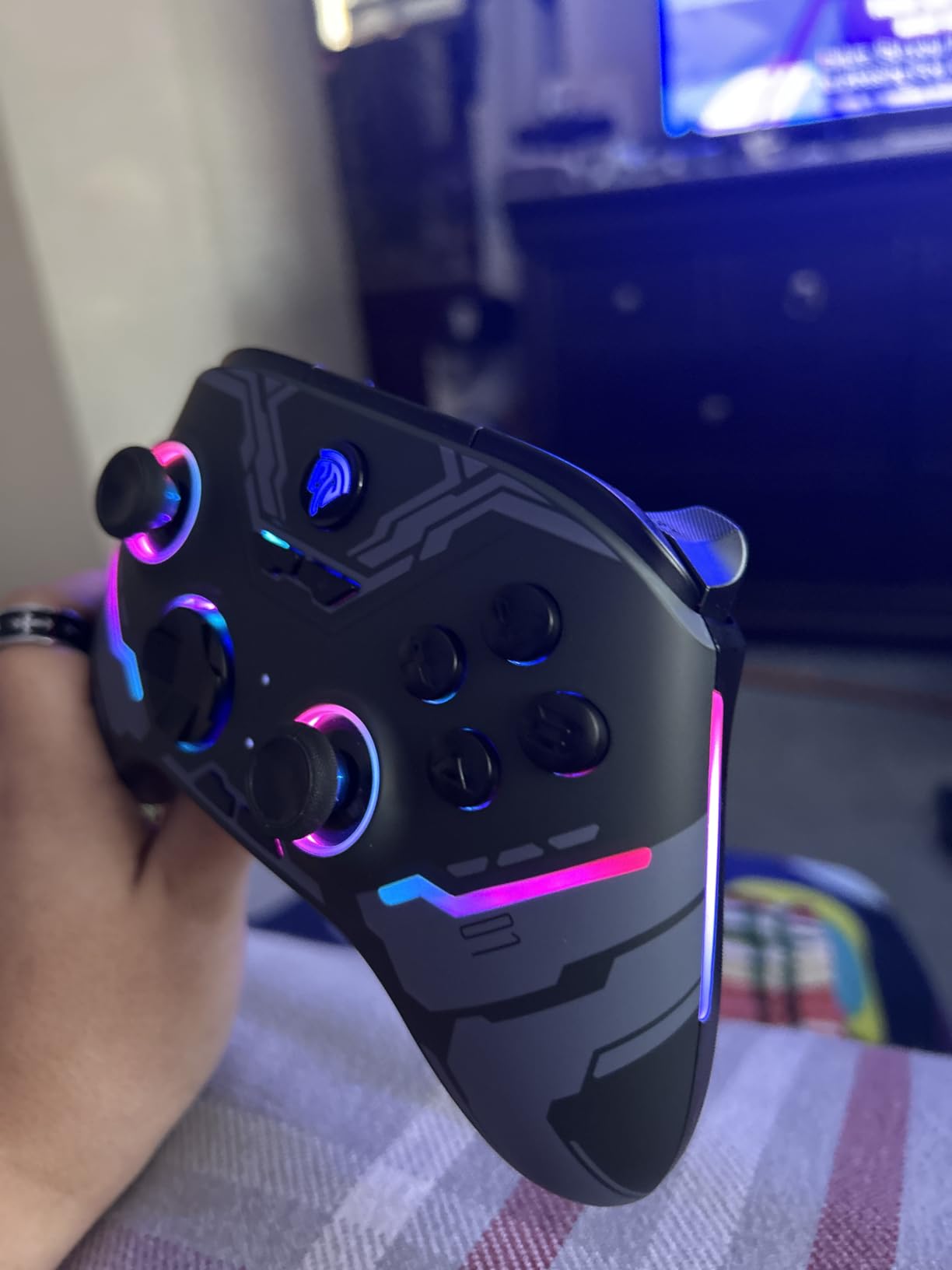 EasySMX X15 Wireless PC Controller for Gaming, Hall Effect Joysticks | 2 Back Buttons, 1000mah Battery, Gamepad for Windows PC, Steam, Switch, Android, Black customer photo 1