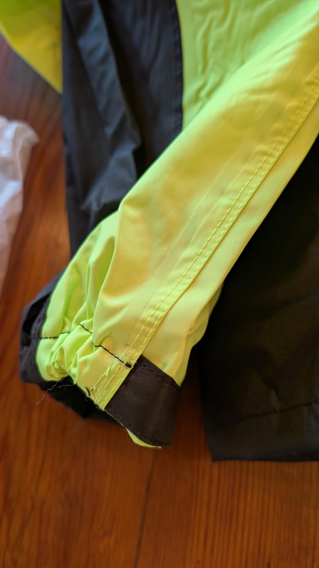 KEMIMOTO Motorcycle Rain Suits for Men with Dual Breathable System | Breathablity: Mesh Liner & 2 Back Airflows, Waterproof Level: 15,000 MM, Features: Lightweight, Portable, Abrasion-resistant customer photo 1
