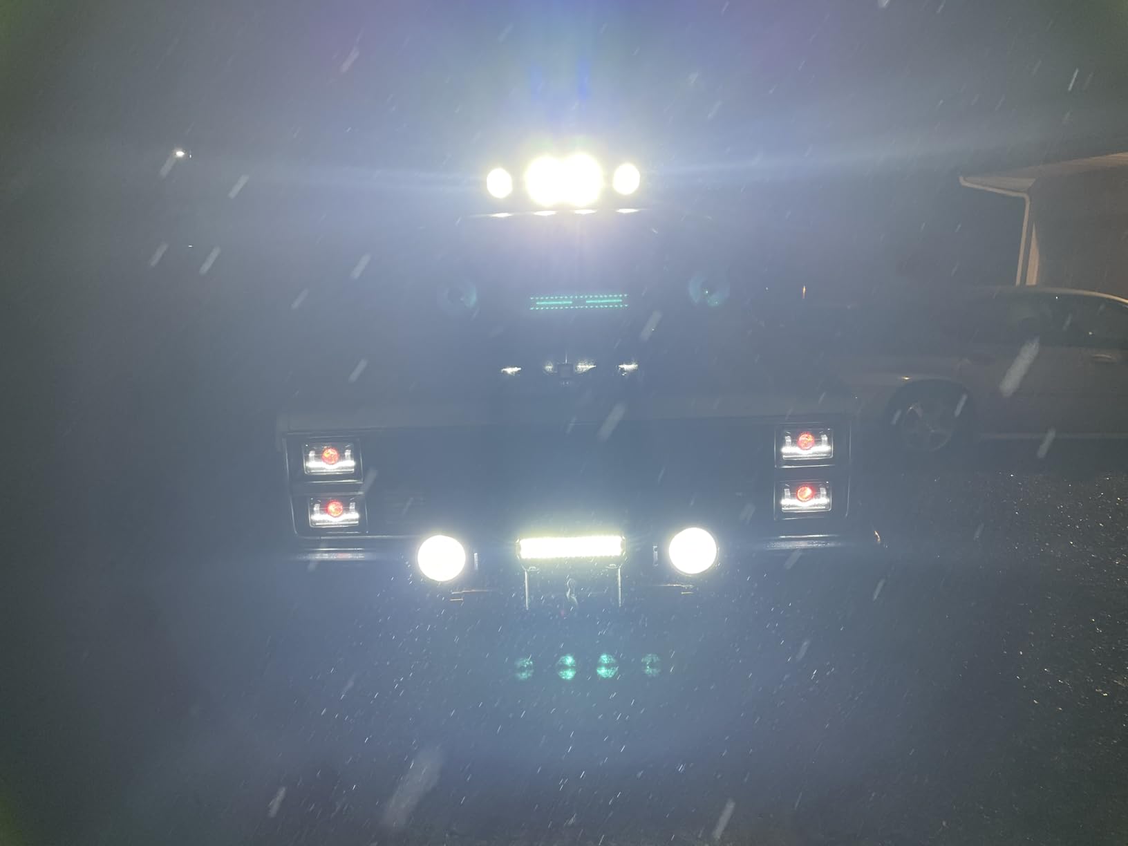 NAOEVO 12 Inch LED Light Bar with 4PCS 4 Inch LED Pod/Off Road/Fog Lights | 540W 54000LM Spot Flood Combo Off Road Lights Bar, Aluminum LED Driving/Fog Light Bar for Truck Car ATV Boat, 1 Year Warranty customer photo 2