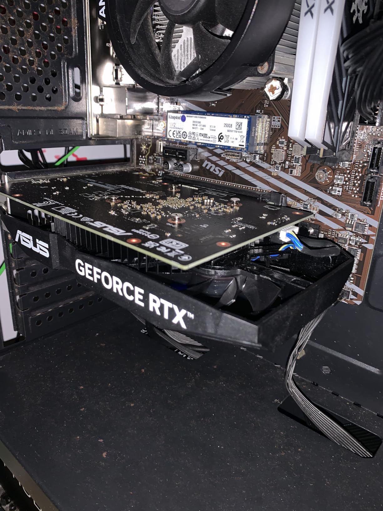 ASUS Dual GeForce RTX 3050 6GB GDDR6 OC Edition Gaming Graphics Card | PCIe 4.0, DLSS 3, HDMI 2.1, DisplayPort 1.4a, DVI-D, IP5X Dust Resistance, Stainless Steel Bracket customer photo 1