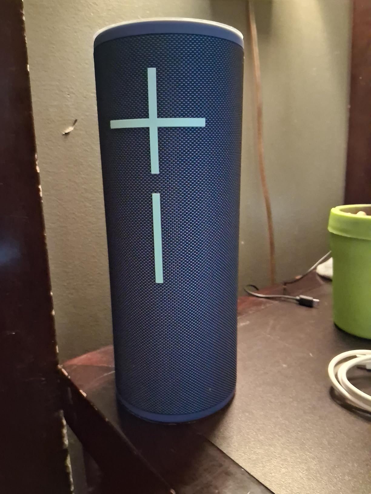 Ultimate Ears MEGABOOM 4 Waterproof Bluetooth Speaker - Lilac | Immersive 360-degree sound, balanced bass, floating design, 20-hour battery, 147ft (45m) range customer photo 2
