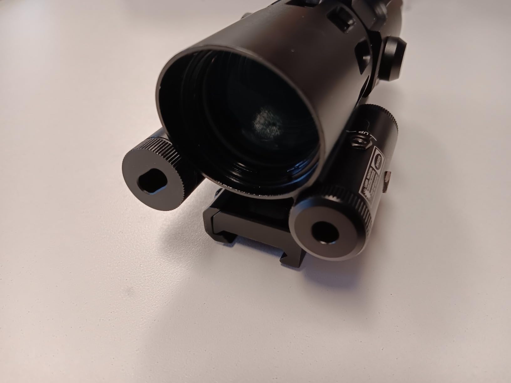 UUQ 4X32 Prism Optics Rifle Scope with Red Laser, Red Illuminated Reticle, Upgraded Buttons, and Glass Etched Reticle 4X Magnification-Fits 20mm Free Mounts customer photo 1