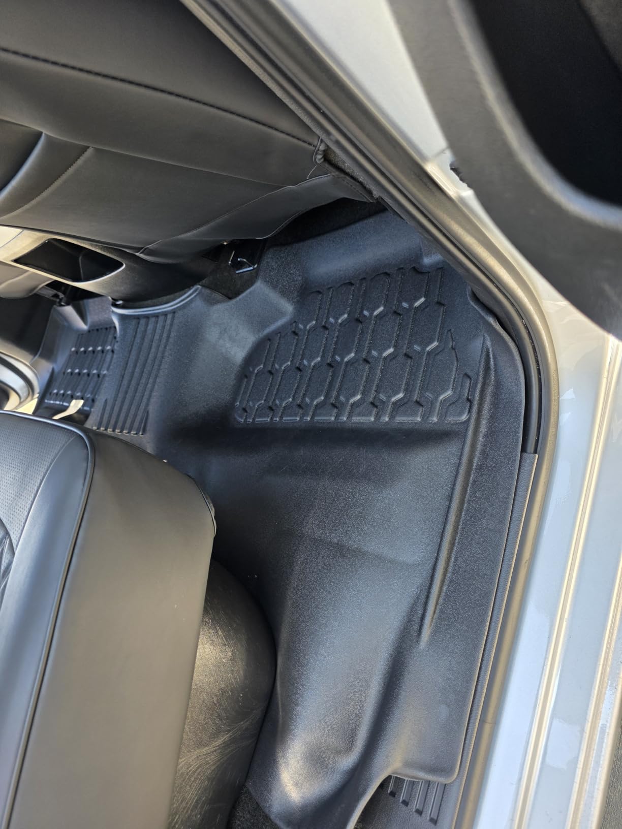 Floor Mats Compatible with 2011-2023 Dodge Charger RWD & Chrysler 300 Rear-Wheel Drive ONLY, All Weather TPE Floor Liners, Custom Fit Car mats, 1st & 2nd Row, Black customer photo 1