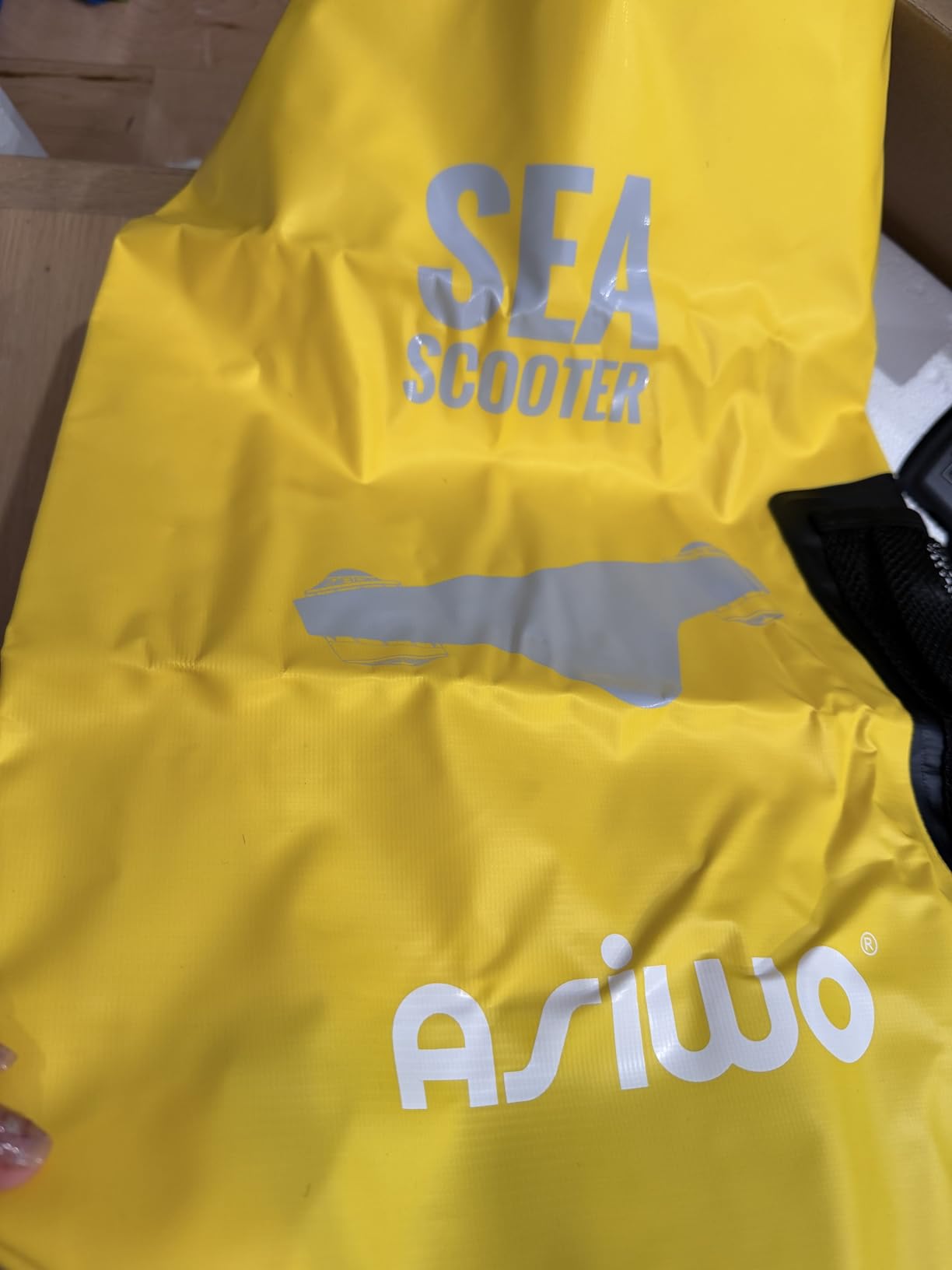 Asiwo Manta Underwater Scooter for Adults, Dual-Motor Sea Scooter, 3 Speeds, 35-Min Runtime, 131-ft Depth, 19.8-lb Thrust, Action Camera Mount for Diving and Snorkeling customer photo 2