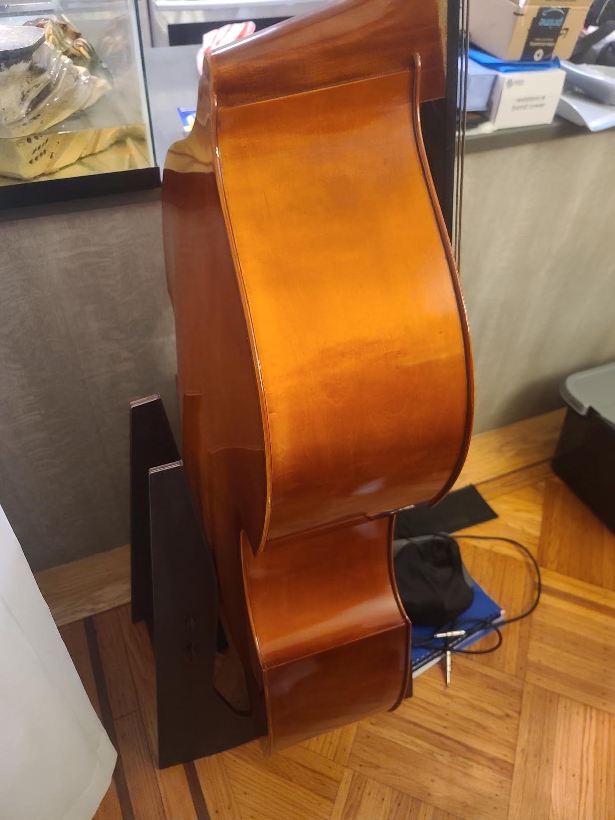 Wooden Double Bass Stand, Fits 1/8 to 4/4 Upright Bass, Brown | Sturdy and Portable, Cello Stand with Rubber Protection, Detachable Design, Universal Fits Upright Double Bass and Cello customer photo 2