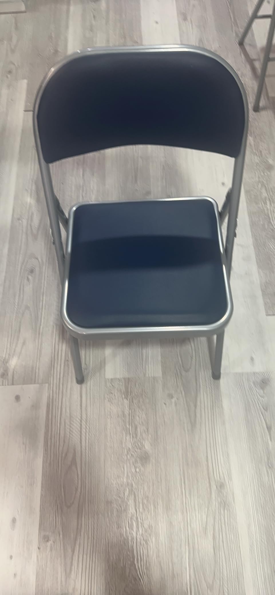 VINGLI 10 Pack Folding Chairs with Padded Seats, Metal Frame with Pu Leather Seat & Back, Capacity 350 lbs, Black customer photo 1