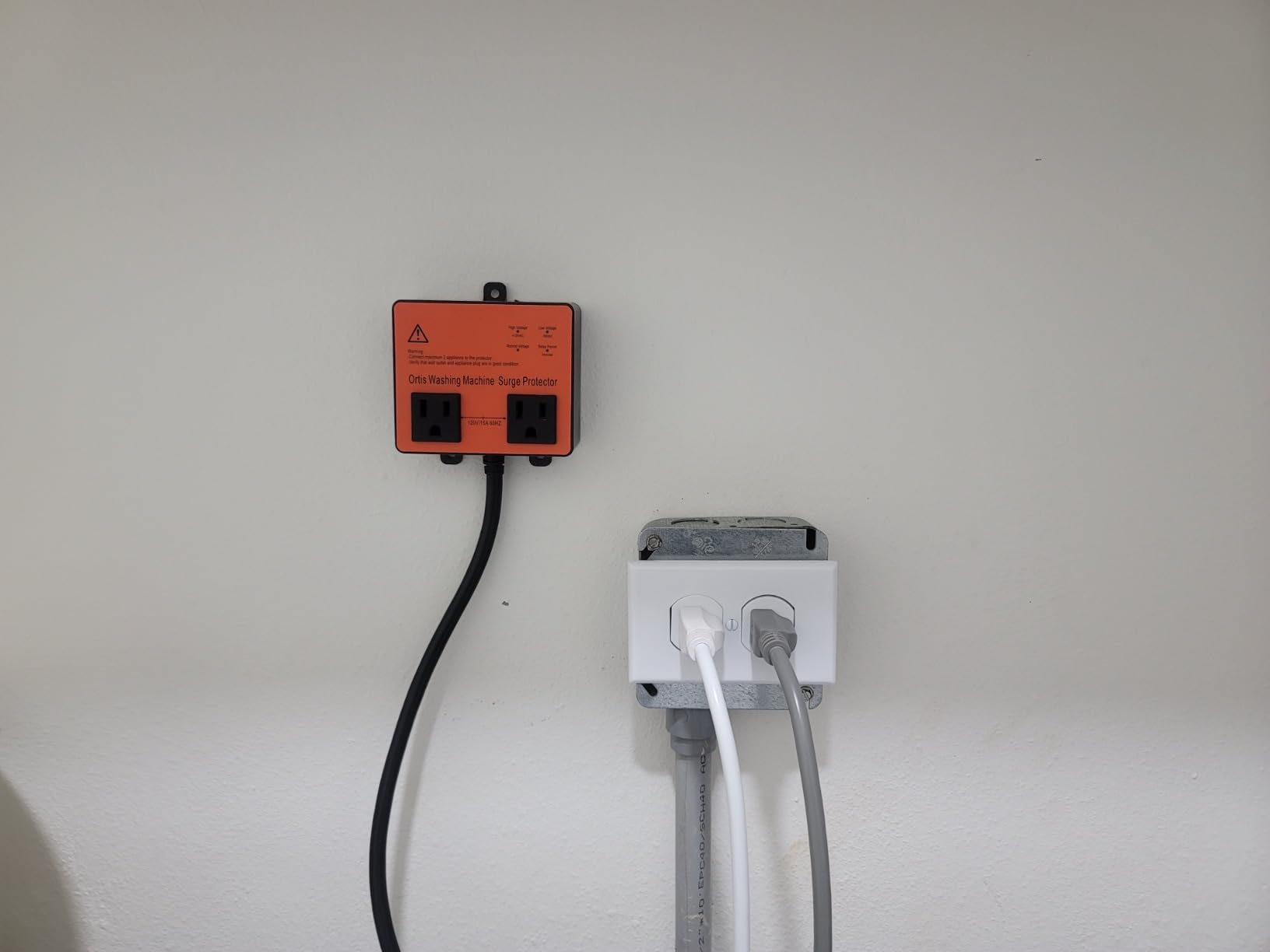 Washing Machine Surge Protector, Ortis Double Outlet Voltage Protector for Home Appliances with Time Delay, Protects Against Brownout, Spike, Instant Surge customer photo 1