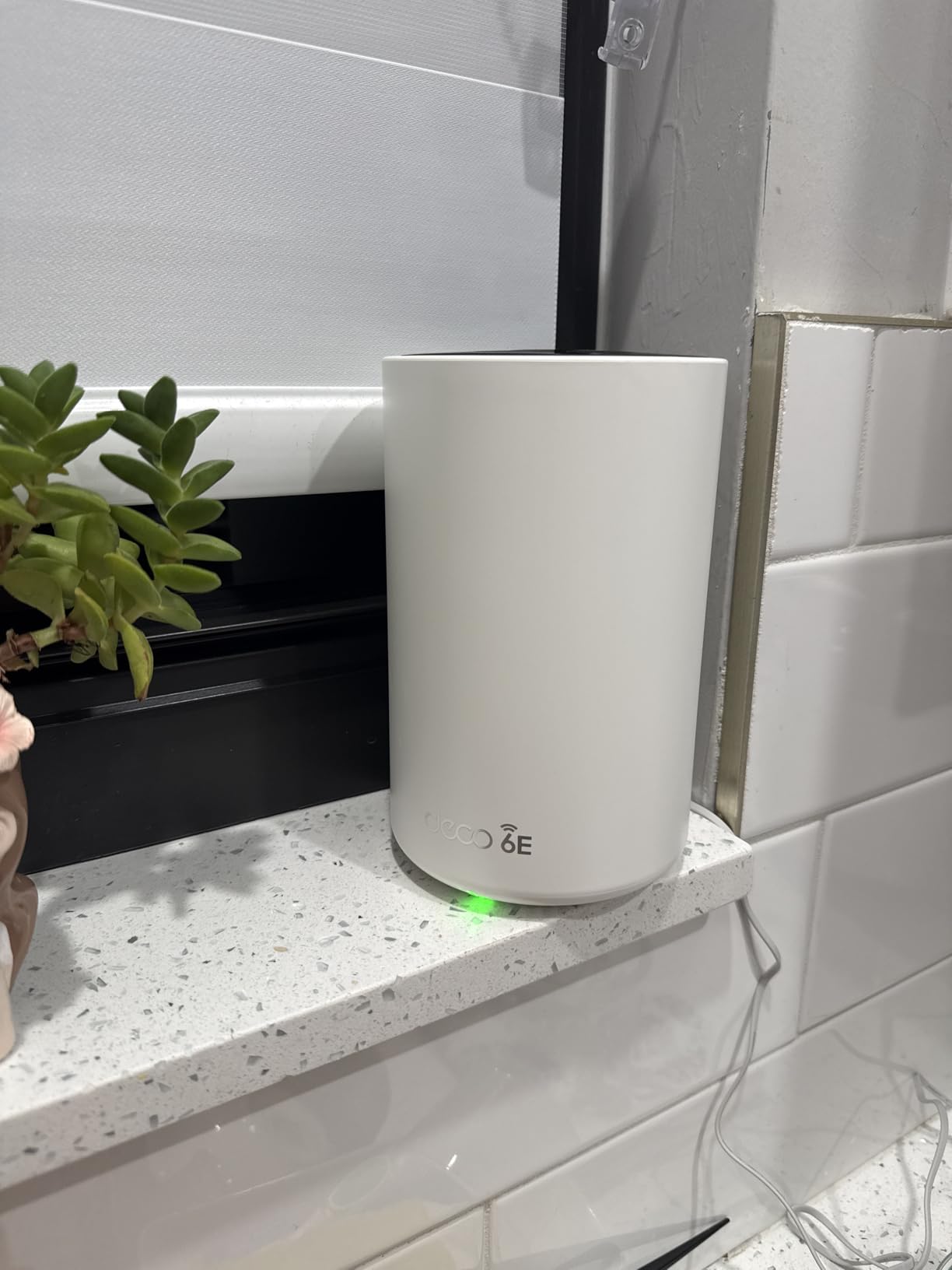 TP-Link Deco XE70 Pro AXE4900 Tri-Band WiFi 6E Mesh WiFi Router customer photo 2