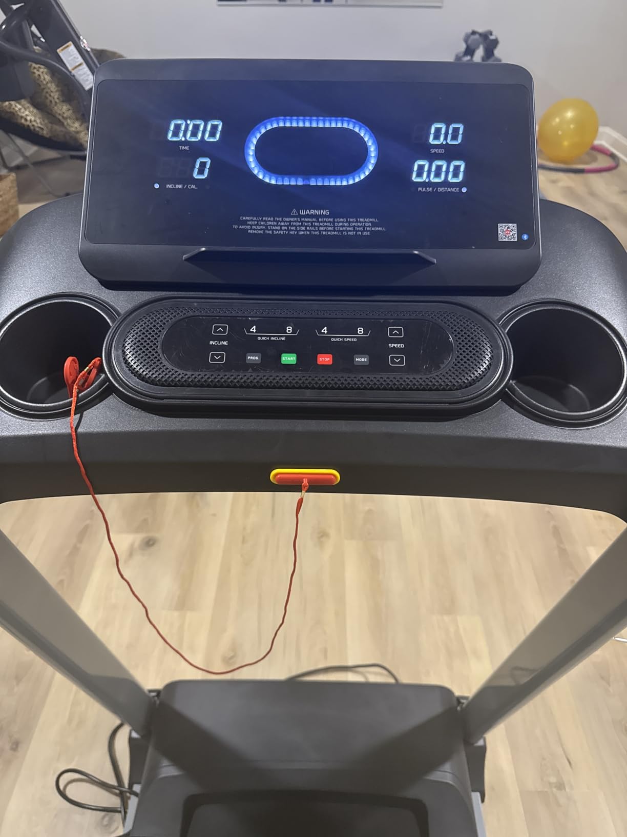 HUAGEED Treadmills for Home, 18% Auto Incline, Heavy Duty 400LBS Capacity | Quiet 3.5 HP Motor; 36 Workout Programs; Extra-Wide Running Belt; Walking & Running Exercise; Smart Bluetooth Connectivity customer photo 1
