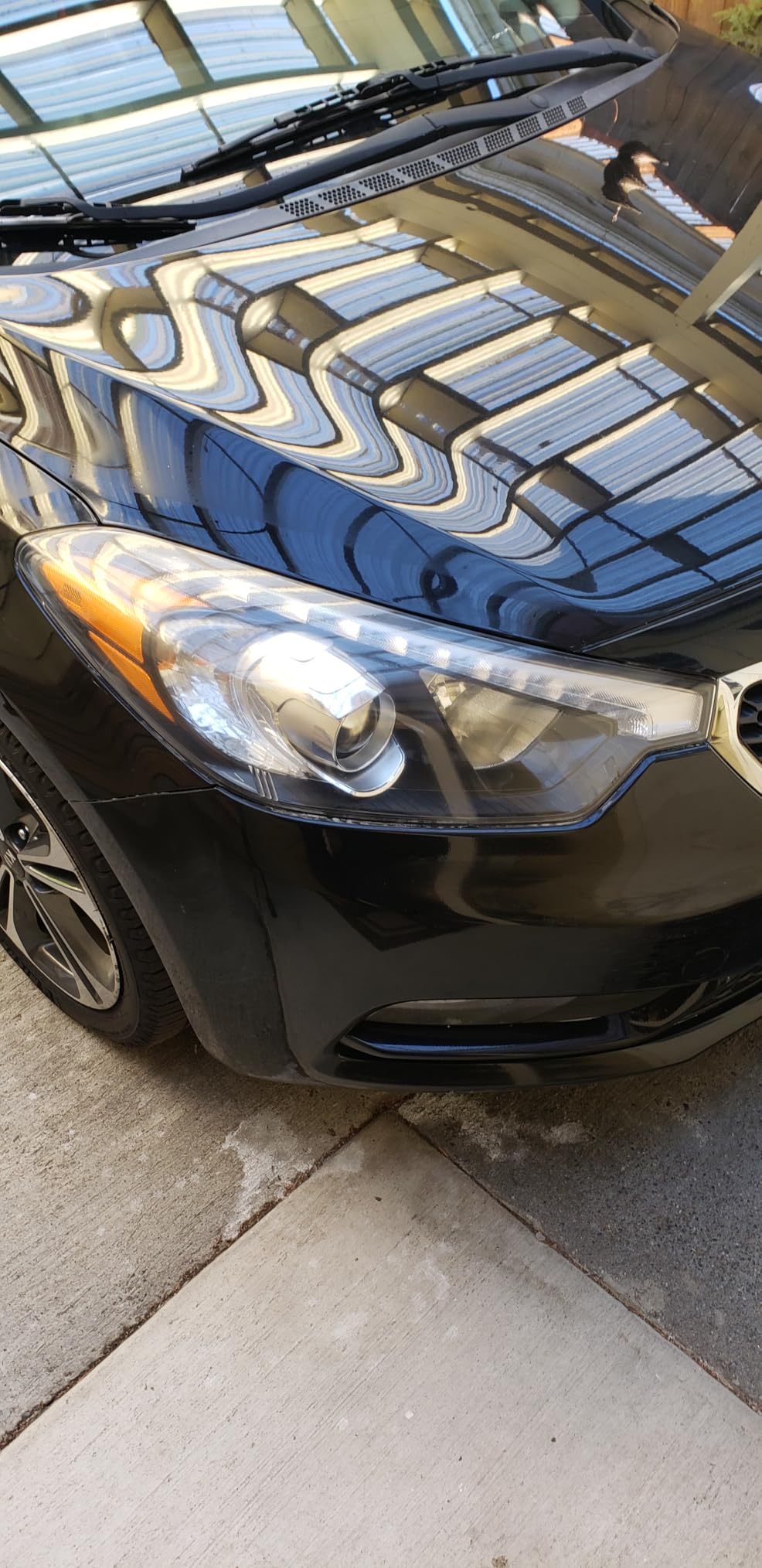 Meguiar's Ultimate Headlight Restoration Kit - The Perfect Headlight Repair Kit to Remove Yellowing and Cloudiness from Headlights - Easy to Use and Seals Headlights with 18 Plus Months of Protection customer photo 1
