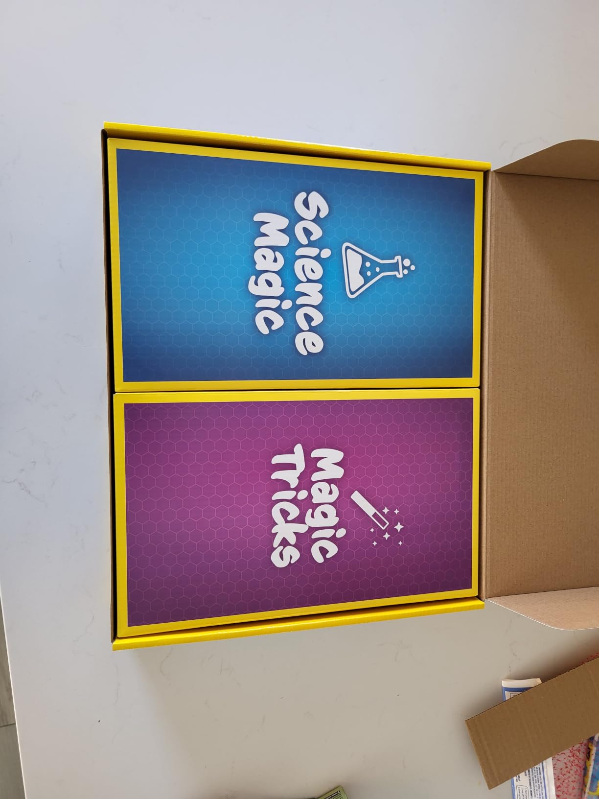 National Geographic Kids Magic Kit with 45 Tricks for Kids Ages 8-12 customer photo 2