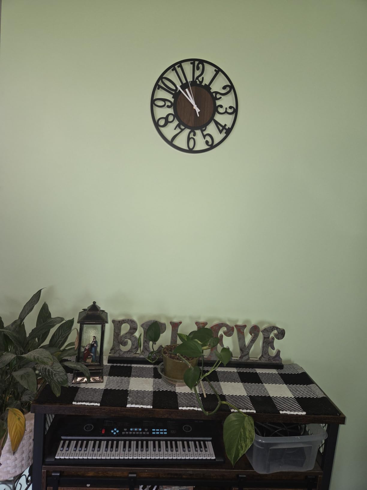 Large Wall Clock for Living Room Decor, 14 Inch Non Ticking Silent, Battery Operated Modern Vintage Oversized Wall Clock for Bedroom Kitchen customer photo 1