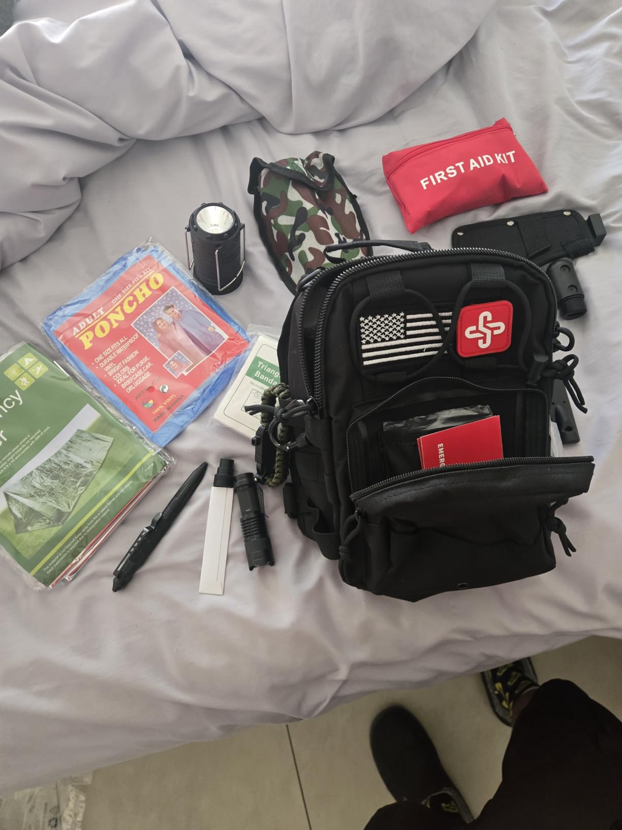 Survival Kit, 262Pcs Survival Gear and Supplies with First Aid Kit Pouch and Crossbody Bag, Emergency Kit with Tent, Camping Axe Hammer, Survival Shovel w/Pick, Bug Out Bag Gifts for Men Women customer photo 2