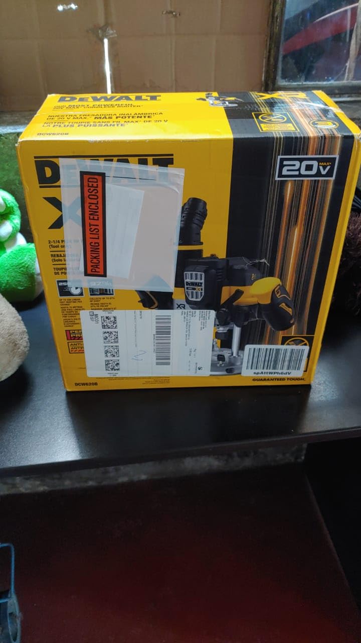 DEWALT 20V MAX XR 2-1/4 Peak HP Plunge Router (Tool Only) (DCW620B) customer photo 1