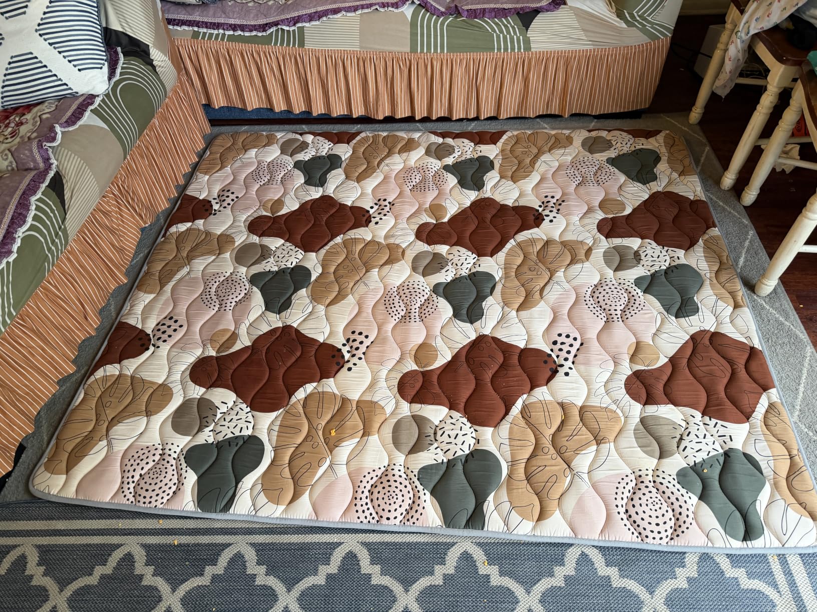 Blissful Diary Baby Play Mats for Floor, 50x50 Playpen Mat, Thick Cushioning Padding Foam Playmat for Baby and Toddlers Infants, Non-Slip & Machine Washable, Earth Tones Design customer photo 1