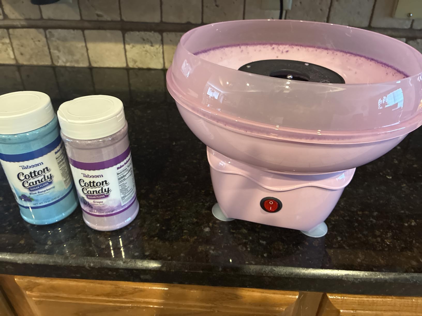 Cotton Candy Machine, Mini Cotton Candy Maker for Kids, Pink Vintage Candy Maker for Christmas Gift, Home, Birthday Family Party, Includes 20 Cotton Candy Sticks & Sugar Scoop customer photo 1