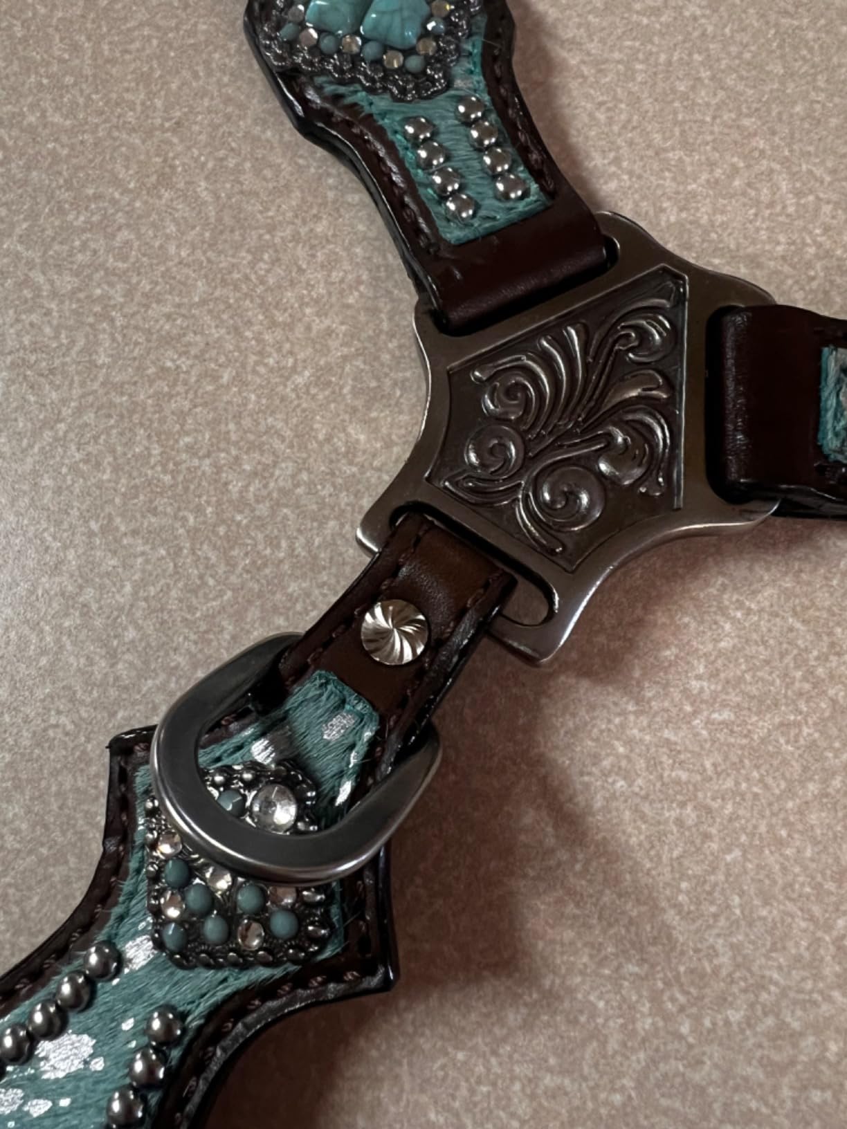 Western Leather Headstall & Breast Collar Set for Horses - Valentine's Day Silver Metallic Cowhide with Rhinestones customer photo 1