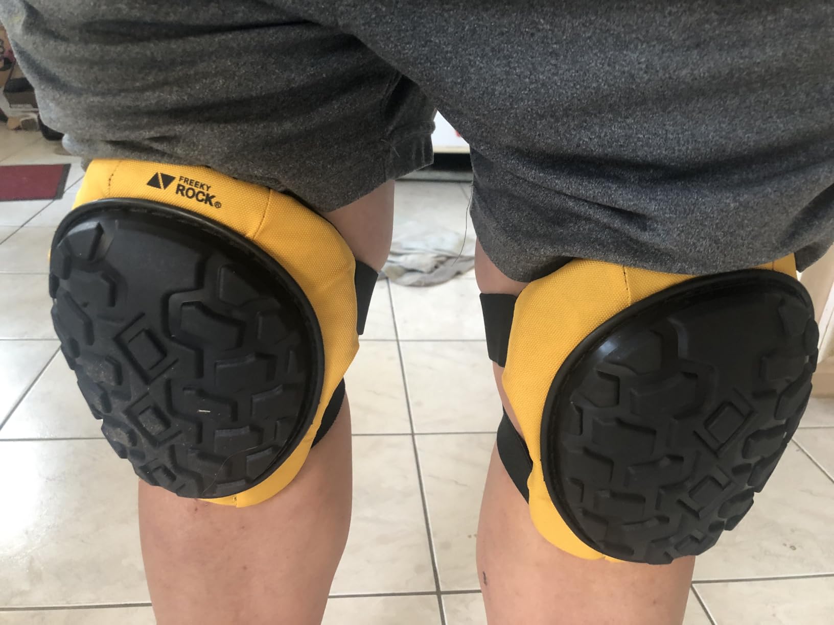 Professional Knee Pads for Work Construction with Heavy Duty Cap Foam Padding Gel Cushion Knee Pads for Men customer photo 2