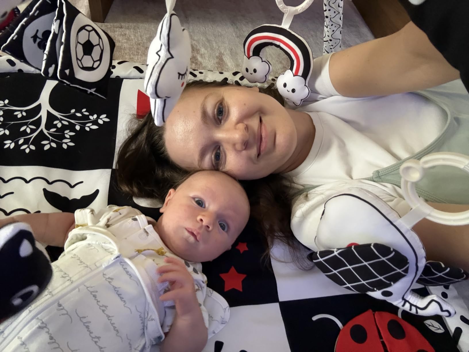 Poycuna Black and White Baby Gym Play Mat with 6 Toys Tummy Time Activity Mat for Babies 0-6 6-12 Months High Contrast Baby Gyms & Playmats Sensory Toys Newborn Brain Development Infant Play Mat customer photo 1