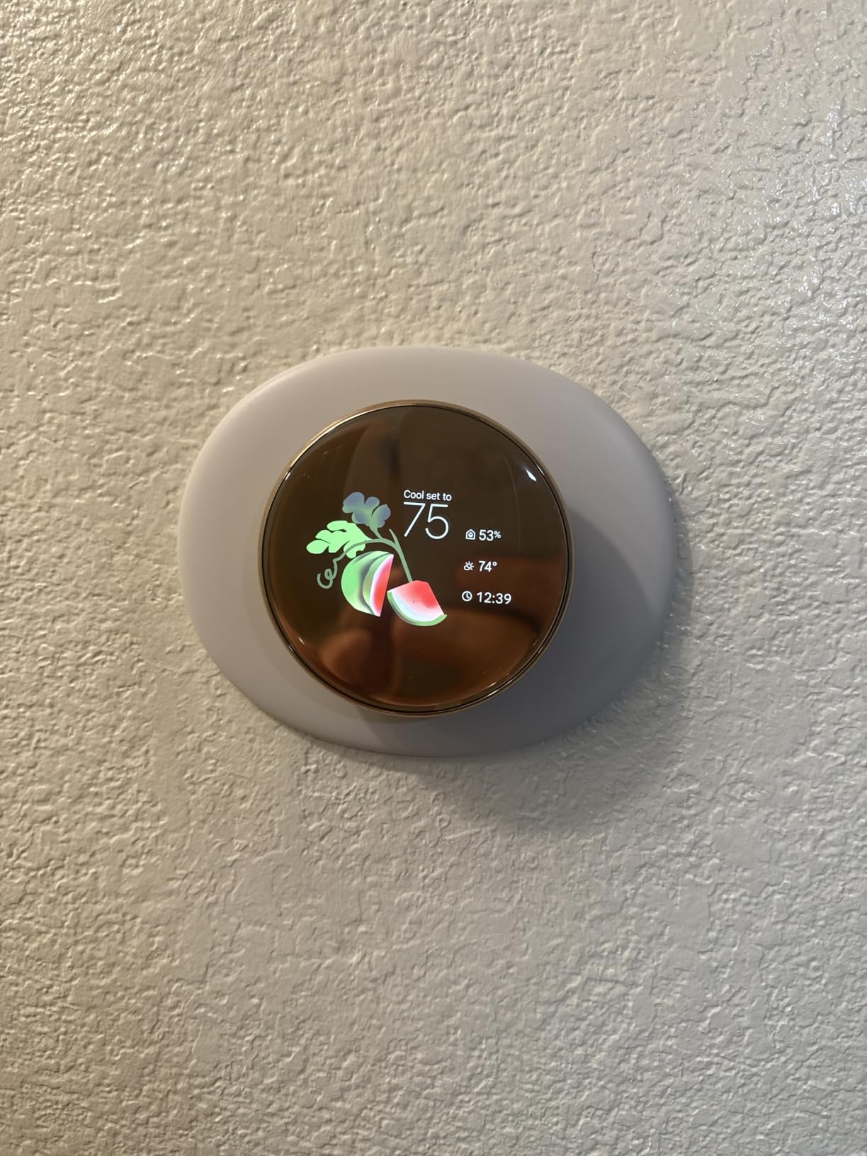 Google Nest Learning Thermostat (4th gen) + Nest Temperature Sensor (2nd gen) - Silver customer photo 1
