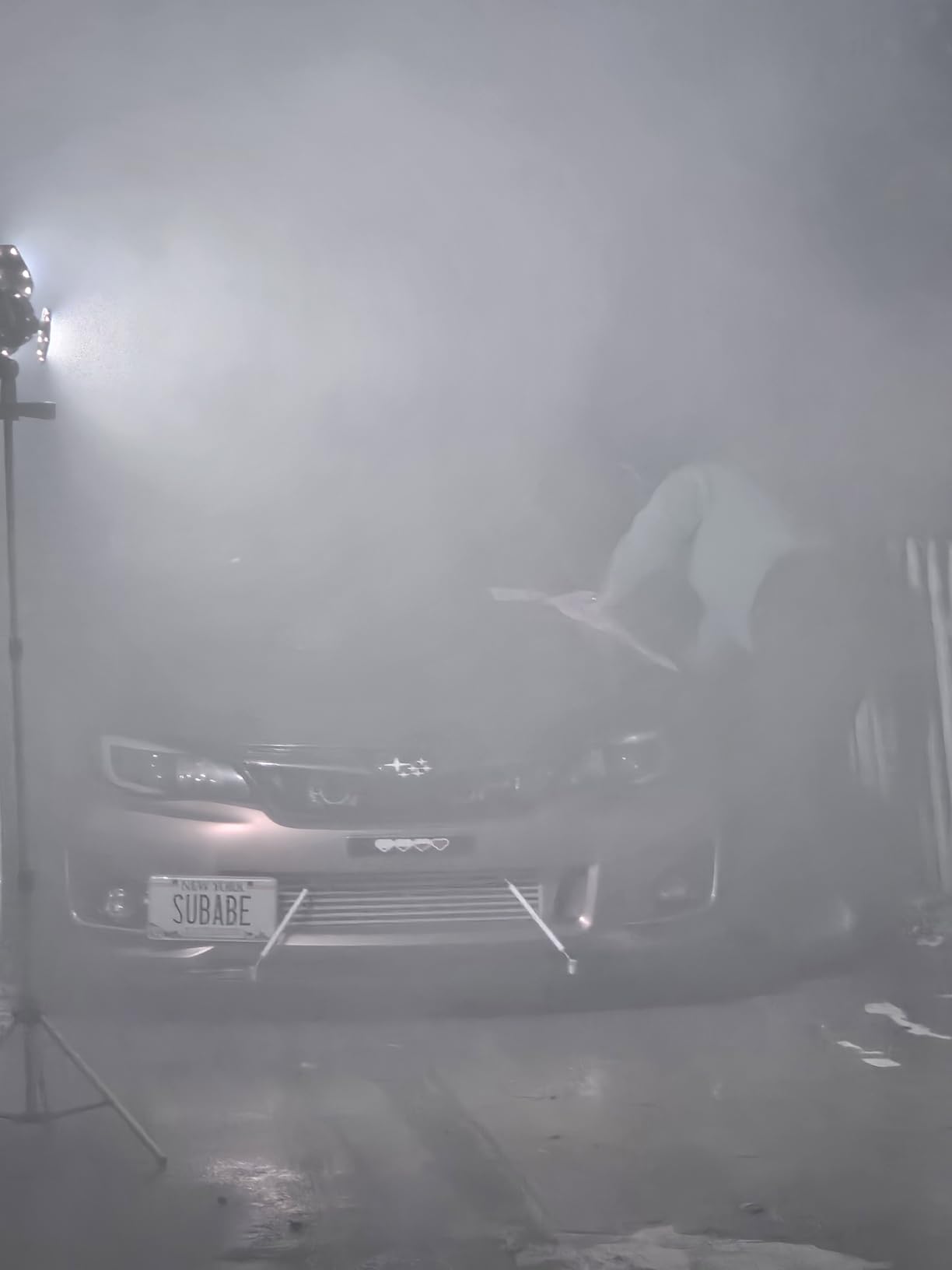 Fog Machine Low Lying, 1500W Smoke Machine Stage Fog Maker Fogger 18000CFM with Remote & Wired control for Halloween Wedding Party Stage Effect customer photo 2