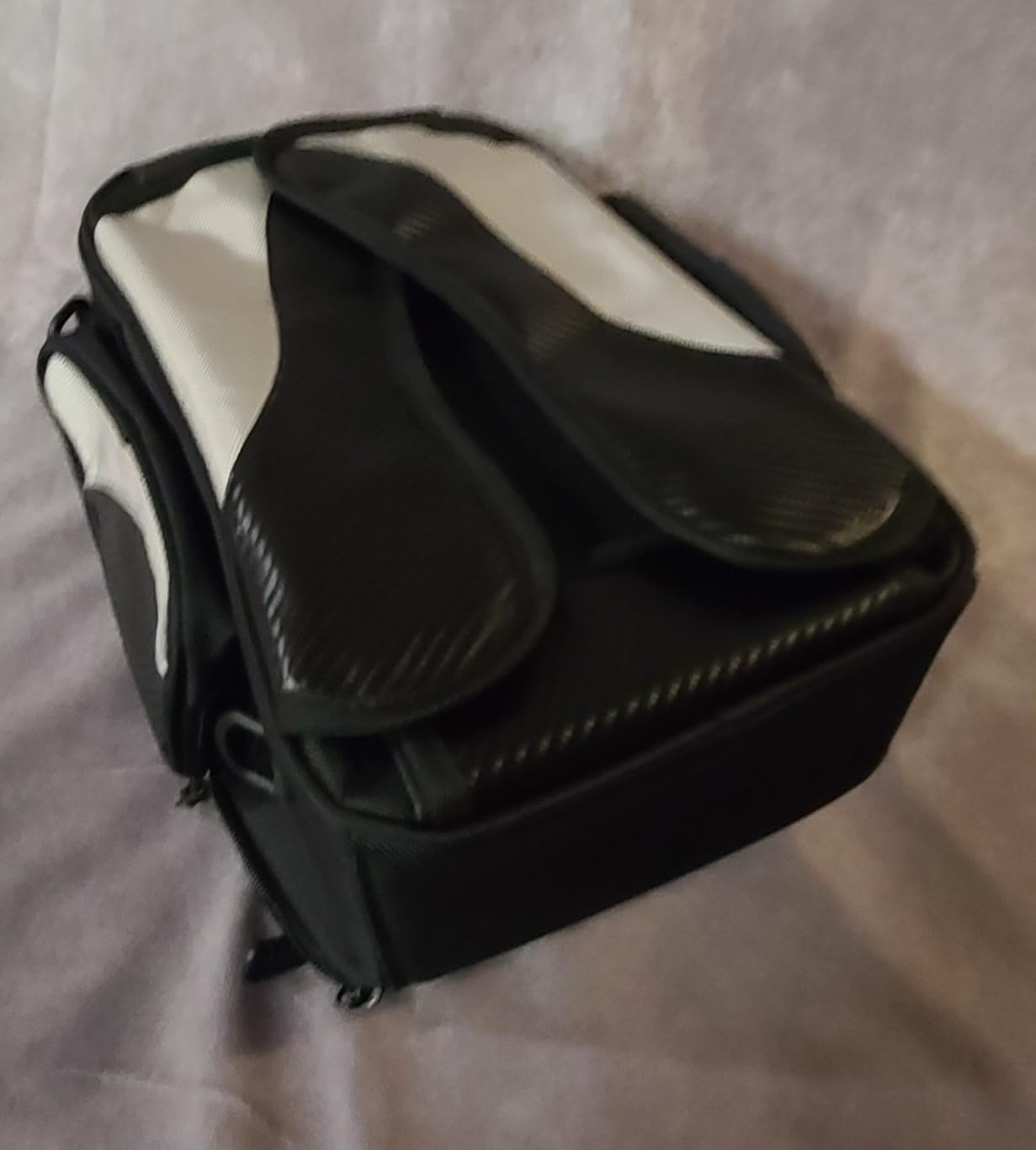 Motorcycle Tank Bag Universal Waterproof Oxford Fabric with Strong Magnetic, Magnetic Tank Bag, fits Harley Davidson, Indian, Honda, Yamaha, Suzuki and more customer photo 1