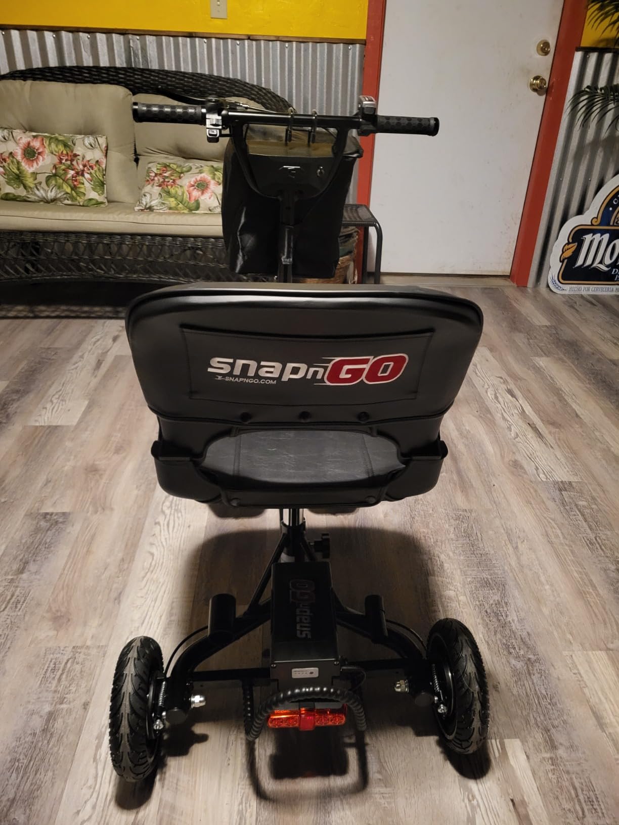 SNAPnGO Three Wheel Portable Mobility Scooter for Adults - Aircraft-Grade Aluminum, Top Speeds of 5 mph & 13-Mile Range - Folding & Foldable Scooter - Airline Approved Electric Sit Down Scooter customer photo 1