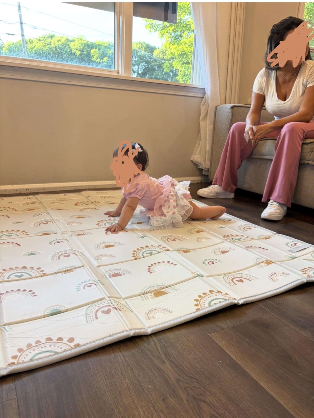 Infantino Foldable Foam Play Mat Reversible 57x57 in, Rainbows | Reversible Design, Lightweight & Portable, Water-Resistant & Wipeable, Folds Flat for Easy Storage customer photo 1