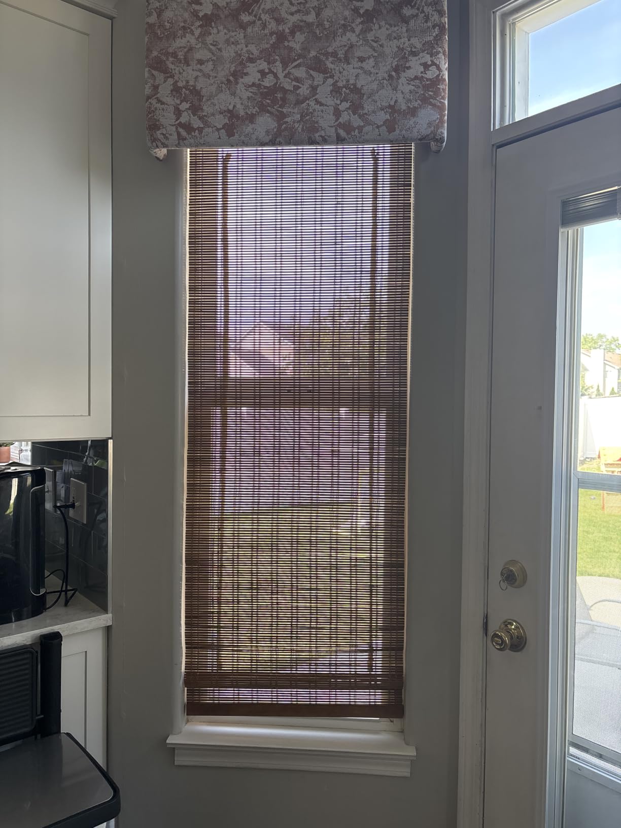 Calyx Interiors Bamboo Roman Shades w Valance 31