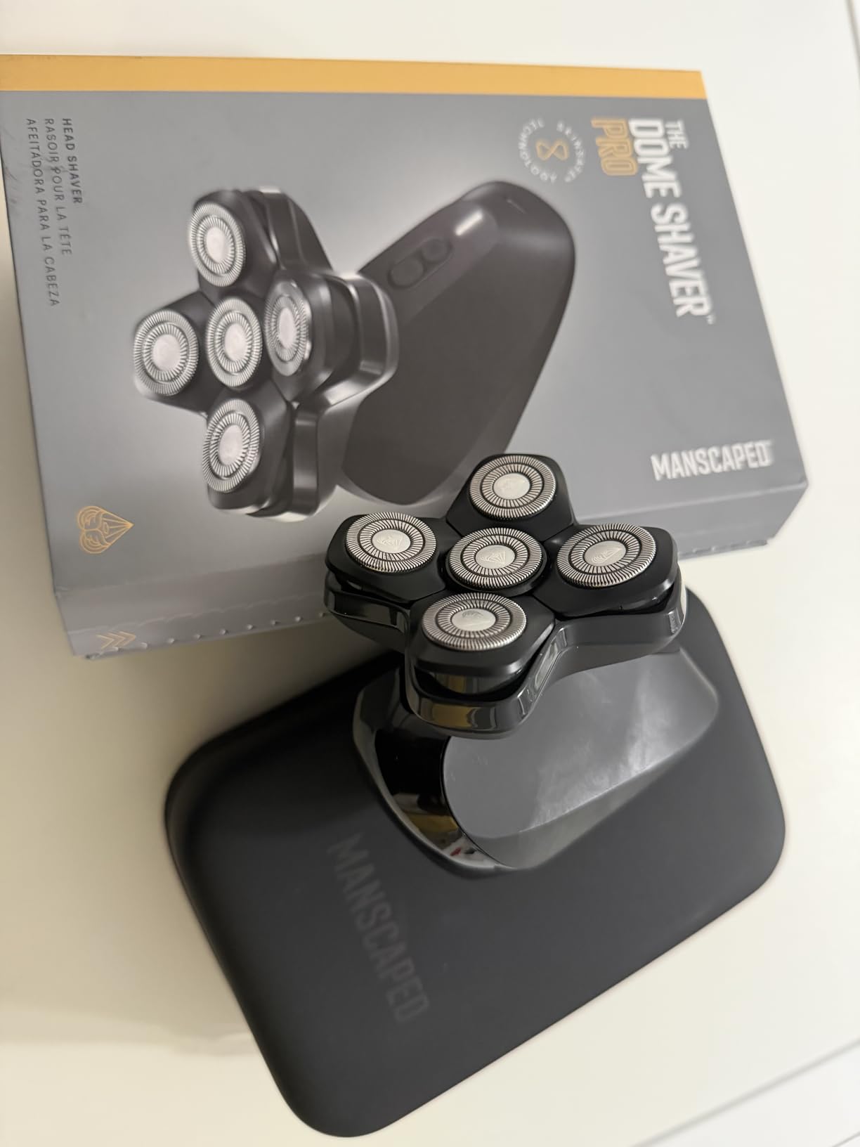 MANSCAPED® The Dome Shaver™ PRO Head Shaver for Bald Men | Five Rotary Blade Design with SkinSafe® & FlexAdjust Technology, Wet/Dry, USB-C & Wireless Charging, Travel Lock Compatible customer photo 1