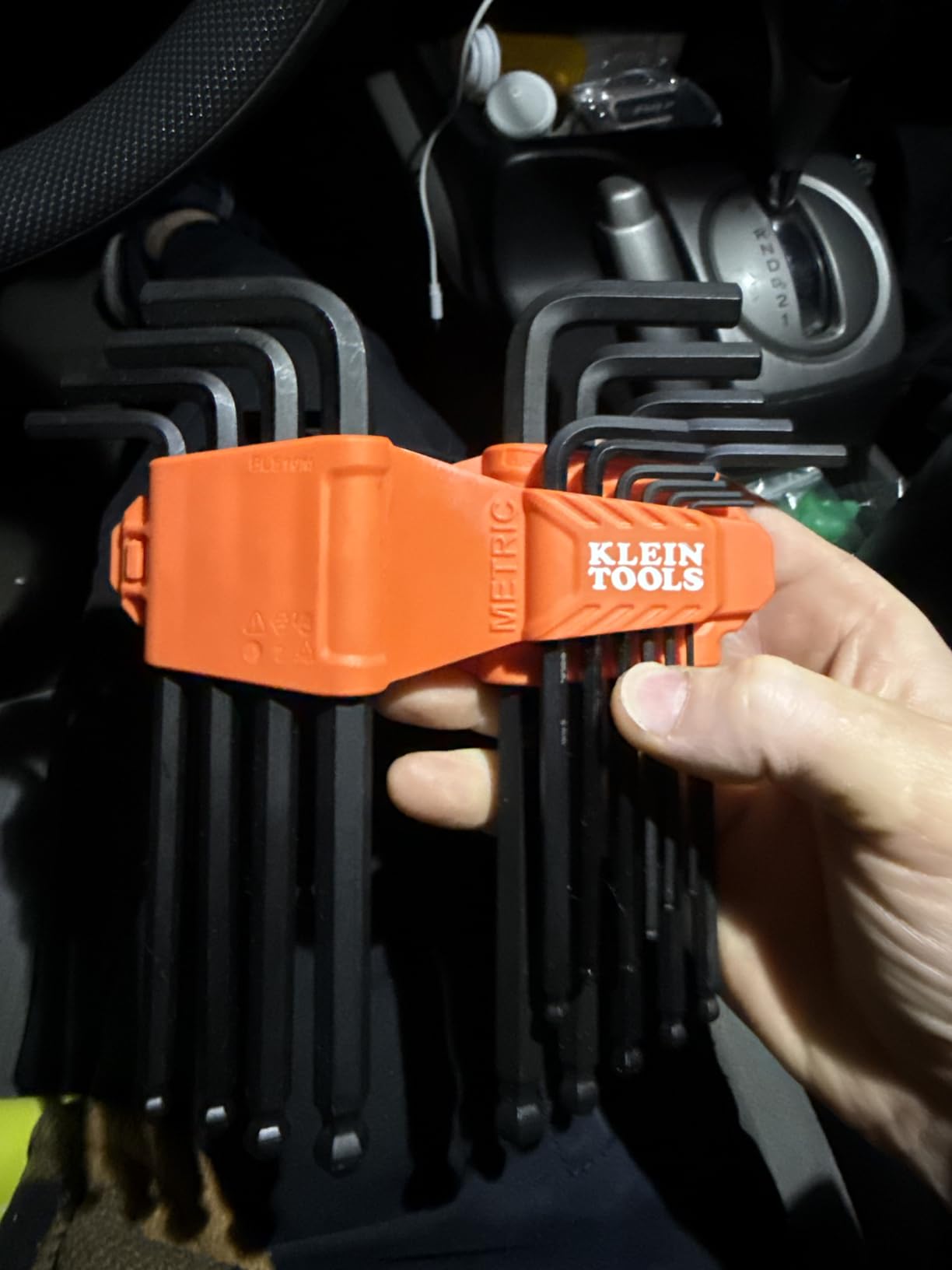 KLEIN TOOLS BLS22 22-Piece Long Ball-End Hex Key Wrench Set, SAE and Metric, Heat-Treated, L-Style customer photo 1