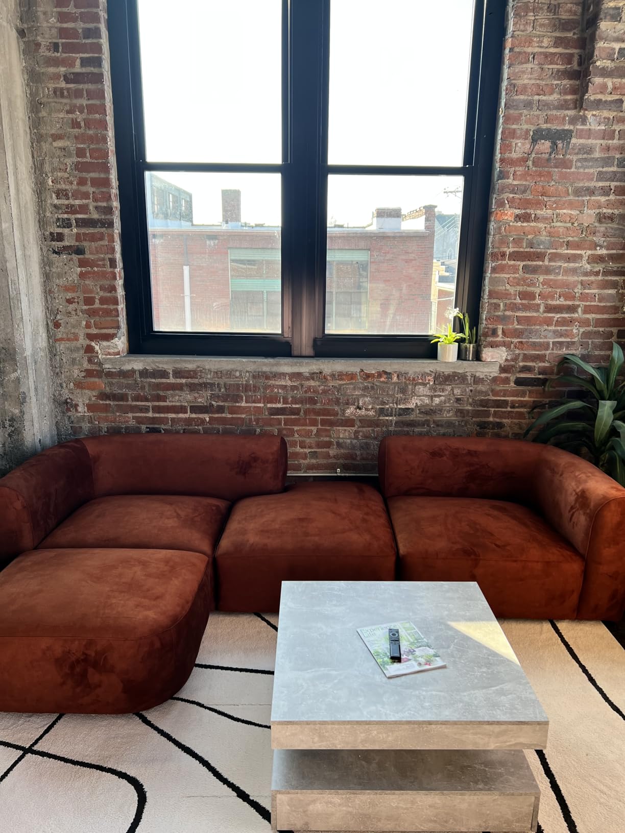 Acanva Mellow Modern Tight Curved Back Velvet Sofa, 4 Seater Modular customer photo 1