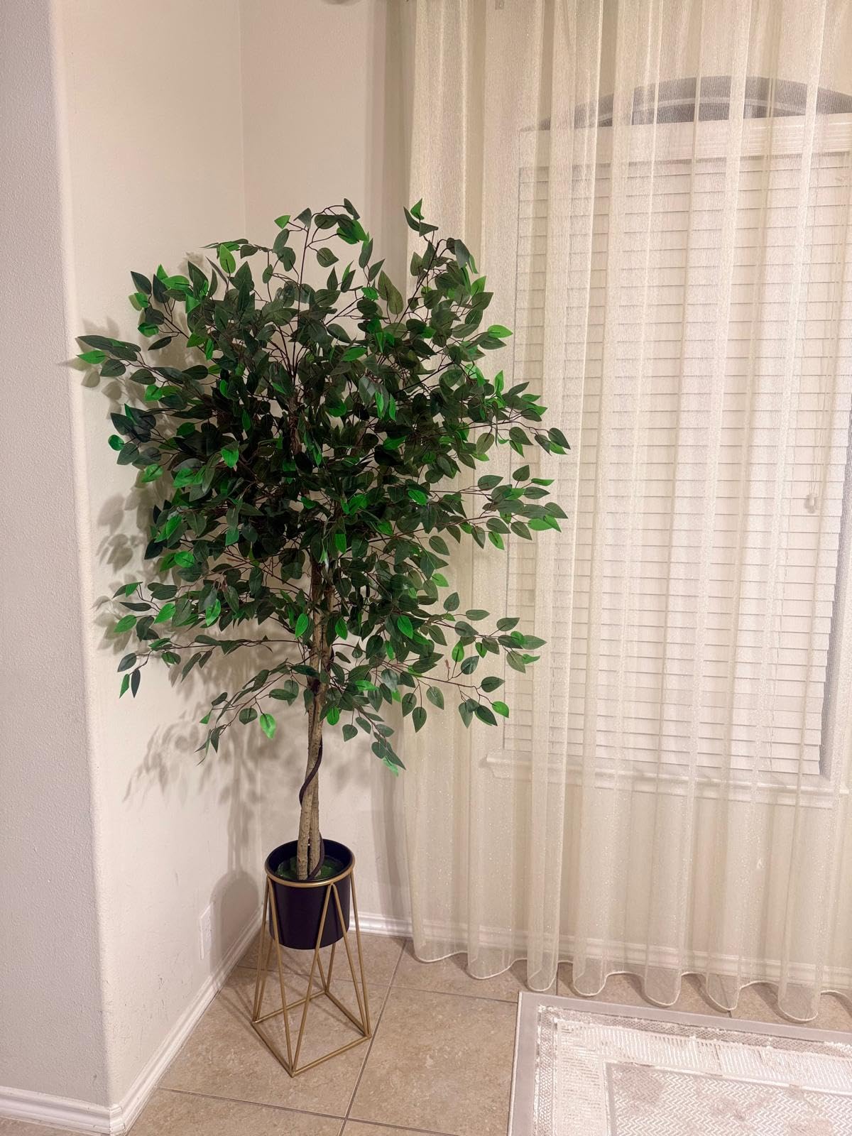 VECELO Artificial Ficus Tree with Sturdy Nursery Pot, 5FT Faux Silk Plant for Indoor Outdoor Home Garden Decor, 1 Pack customer photo 2