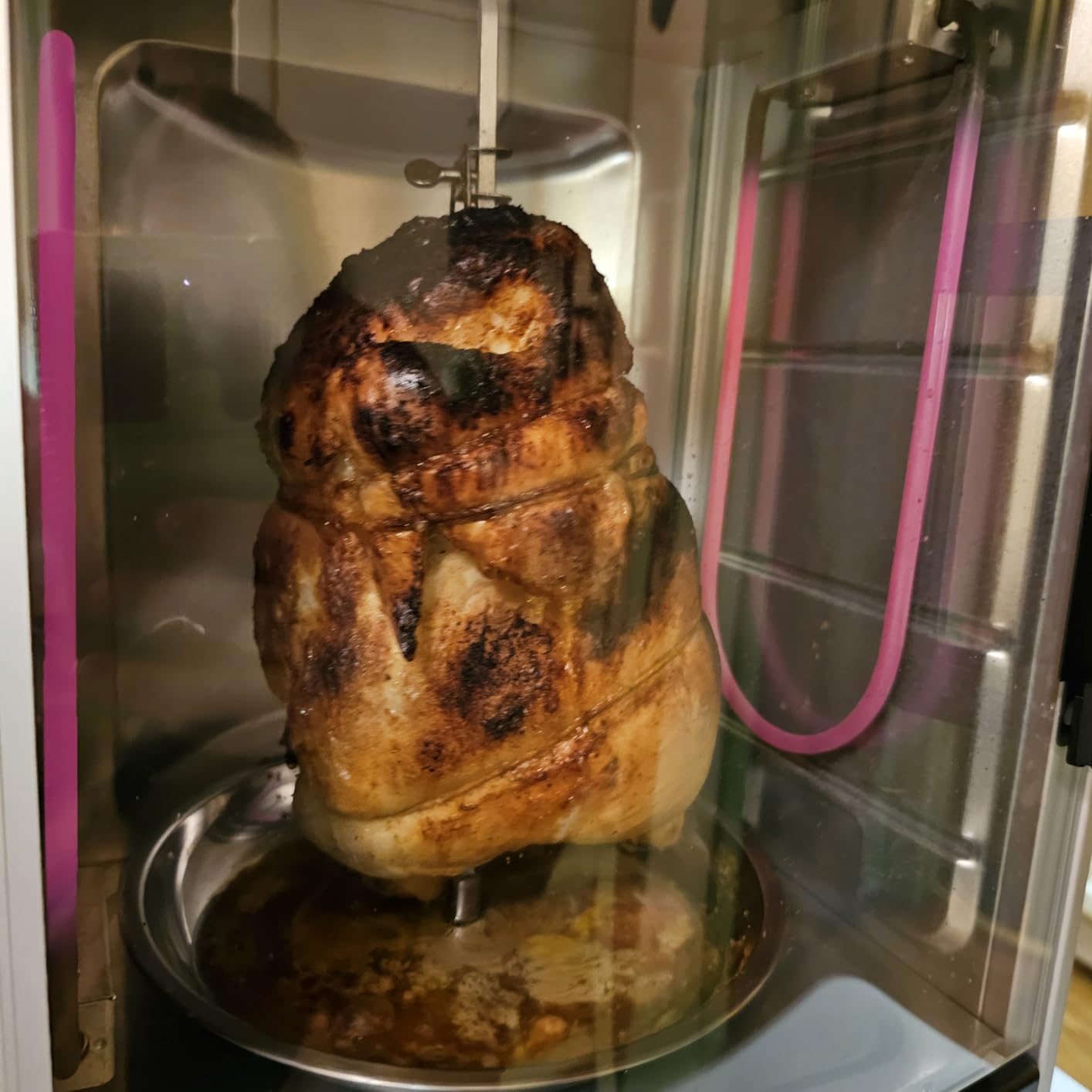 Nutrichef Vertical Countertop Oven with Rotisserie, Bake, Broil, & Kebab Rack Functions - Adjustable Settings - 2 Shelves - 1500W customer photo 2