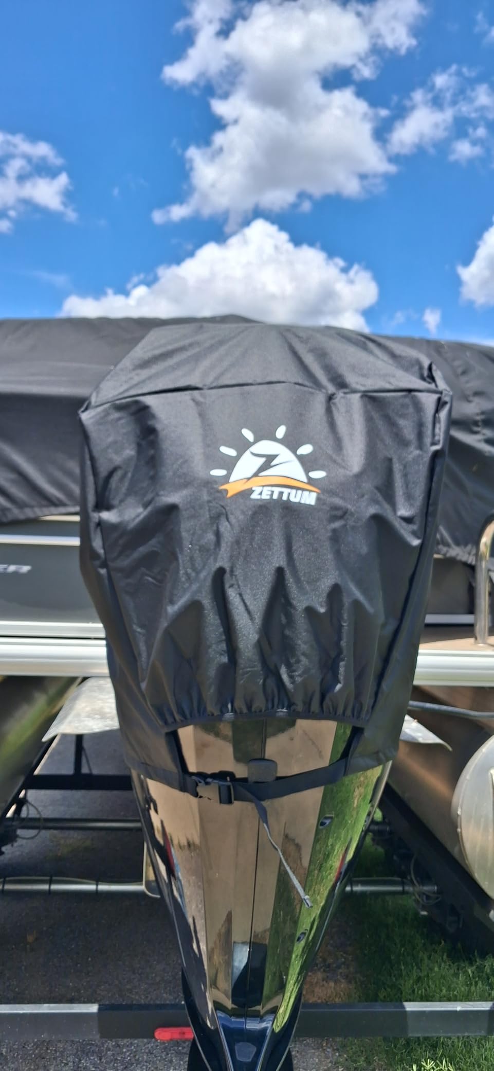 Outboard Motor Cover, 600D Boat Motor Cover Waterproof & Heavy Duty, Fade-Resistant Boat Engine Cover - Fit for Motor 115-225 HP, Black customer photo 1