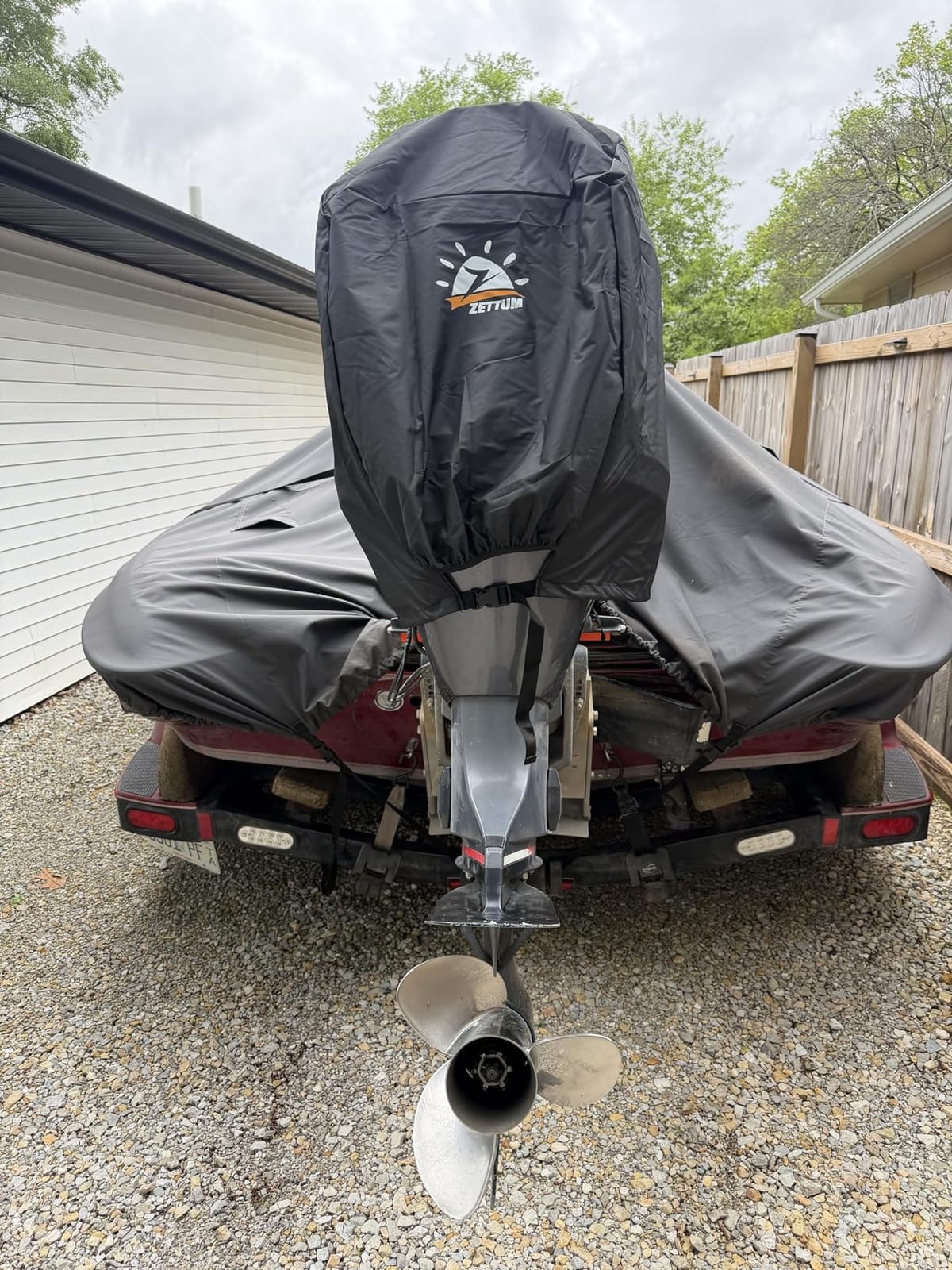 Outboard Motor Cover, 600D Boat Motor Cover Waterproof & Heavy Duty, Fade-Resistant Boat Engine Cover - Fit for Motor 115-225 HP, Black customer photo 2