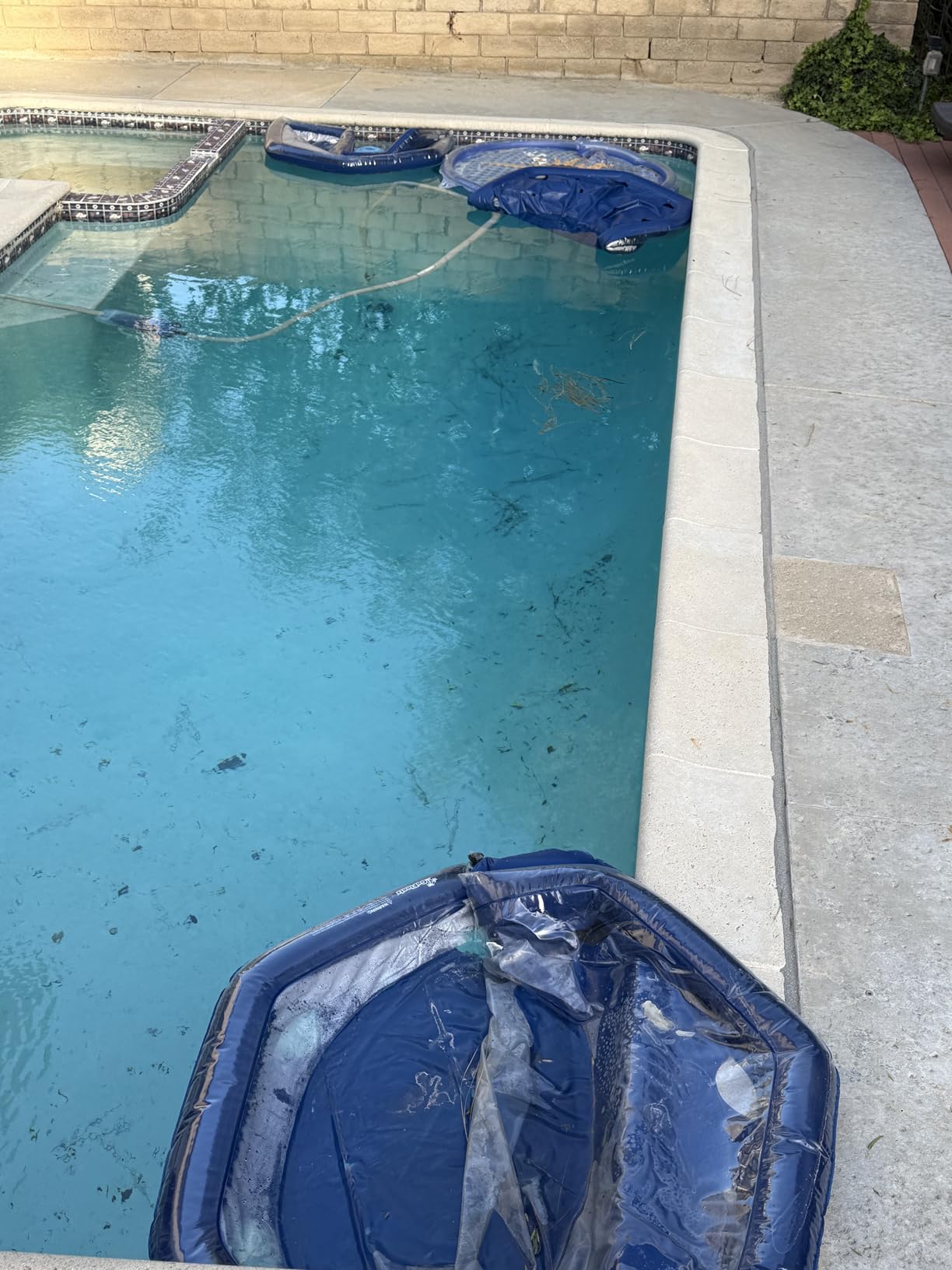 GoFloats V2 Inflatable Solar Pool Heaters for Affordable Pool Heating and Insulation - 3 Pack customer photo 1