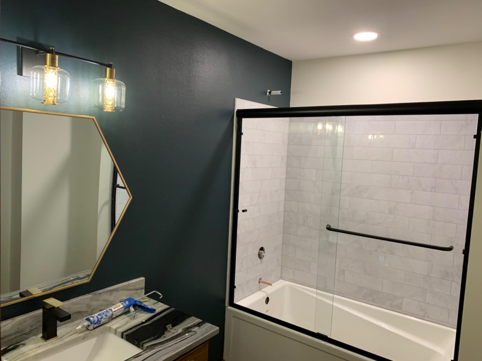 ENSO SENKA Sliding Bathtub Shower Door 56-60